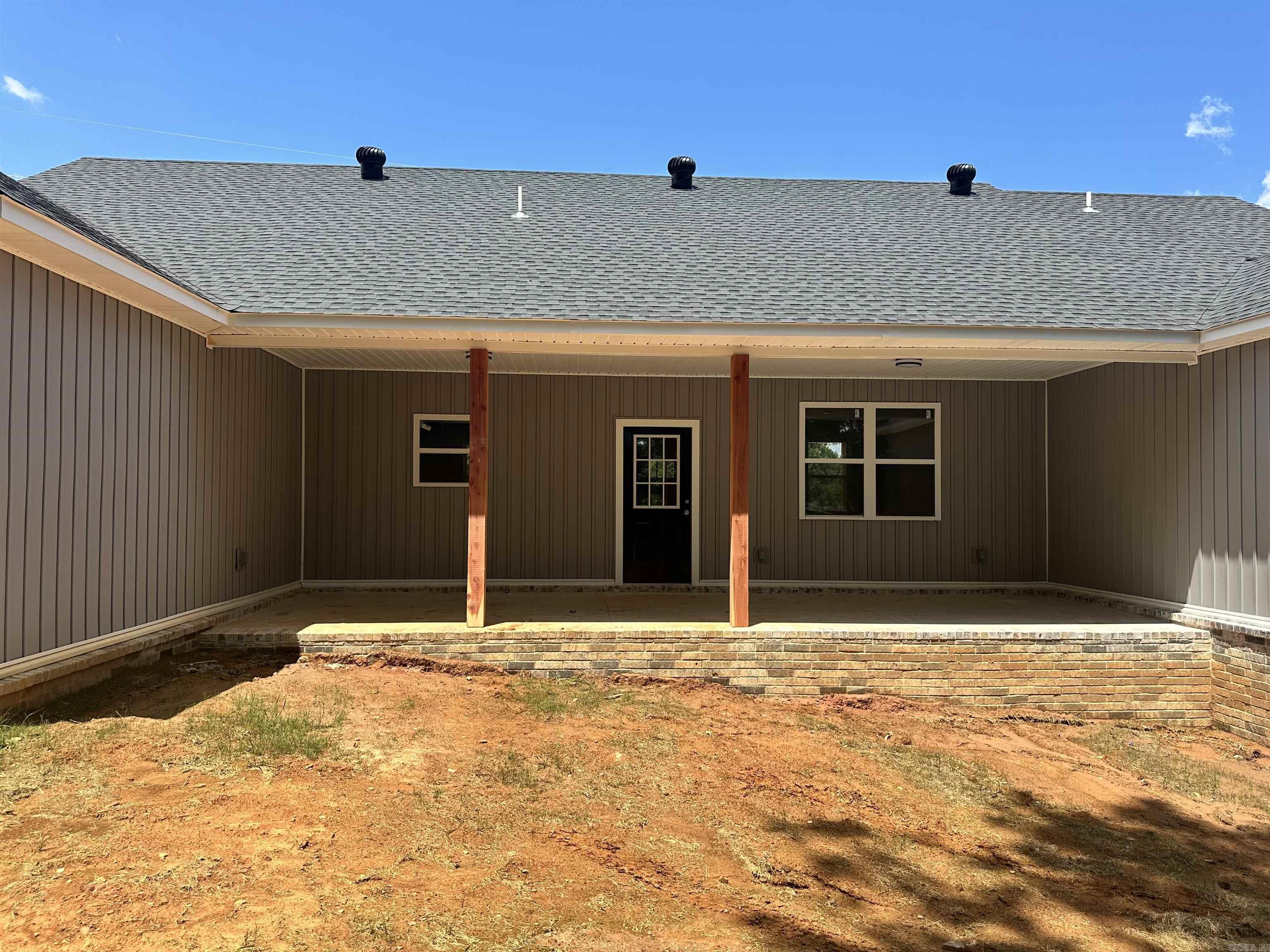 MAGNOLIA TERRACE - Residential