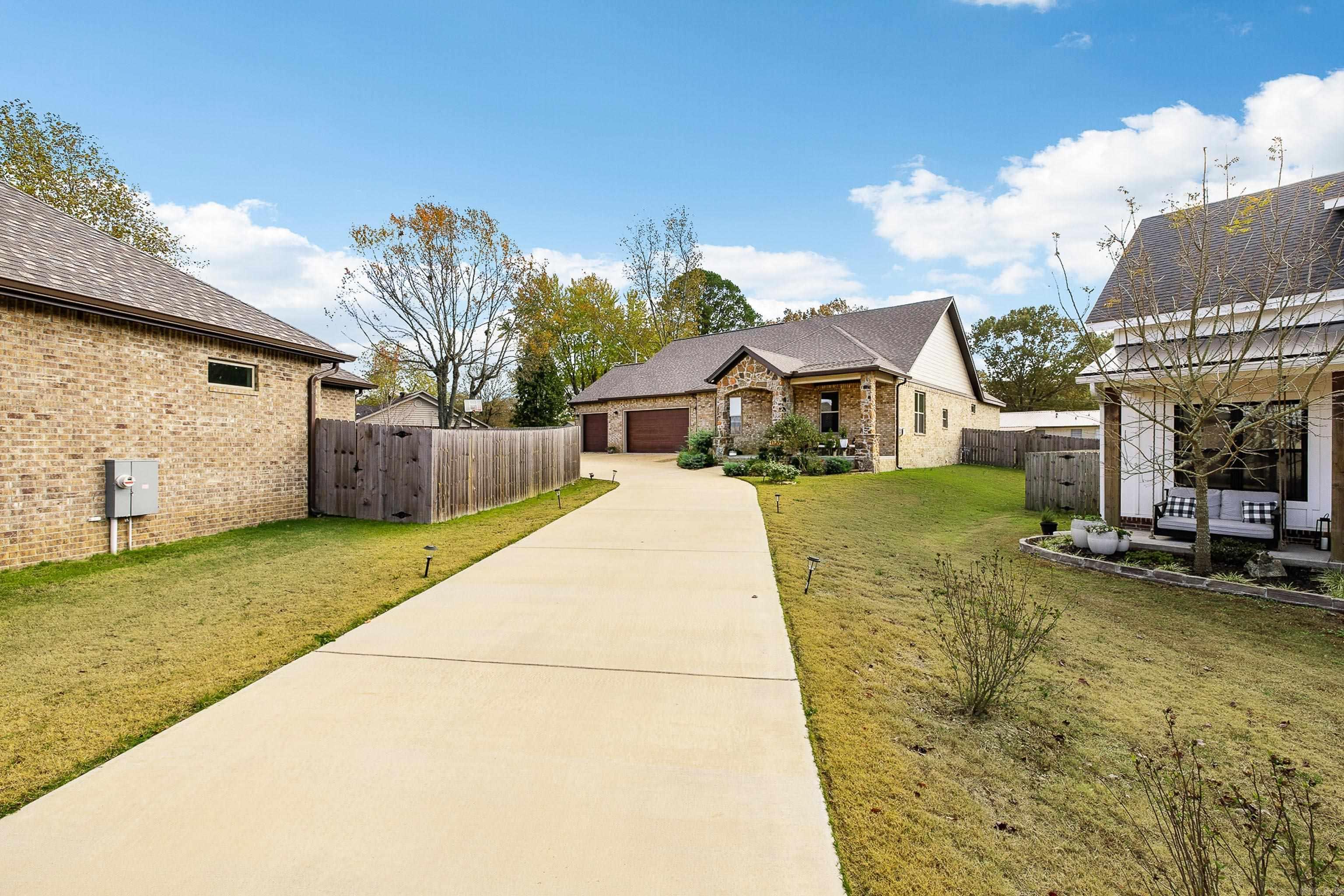 Olde Salem Township - Residential