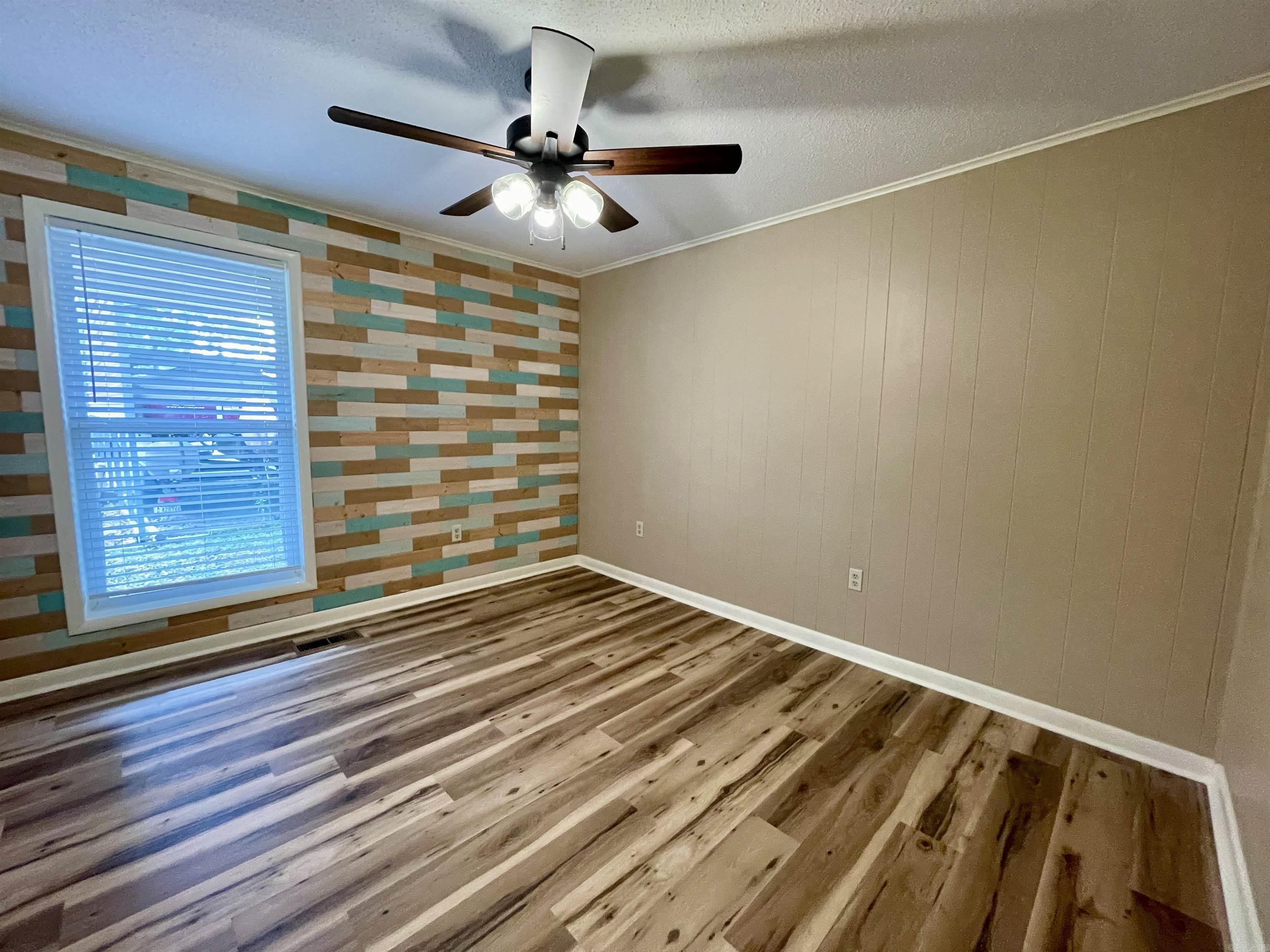 ALLINSON ESTATES - Residential