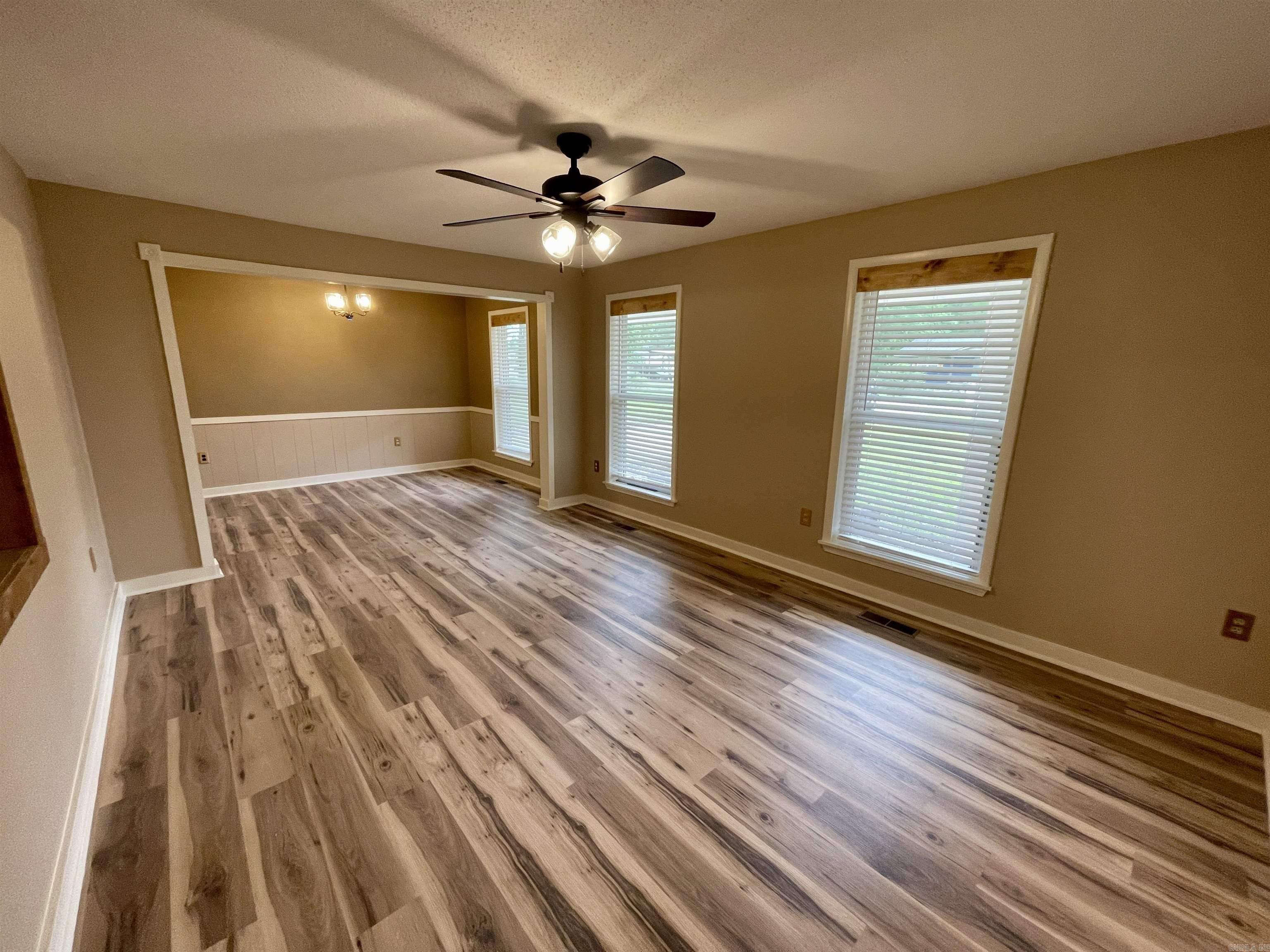 ALLINSON ESTATES - Residential