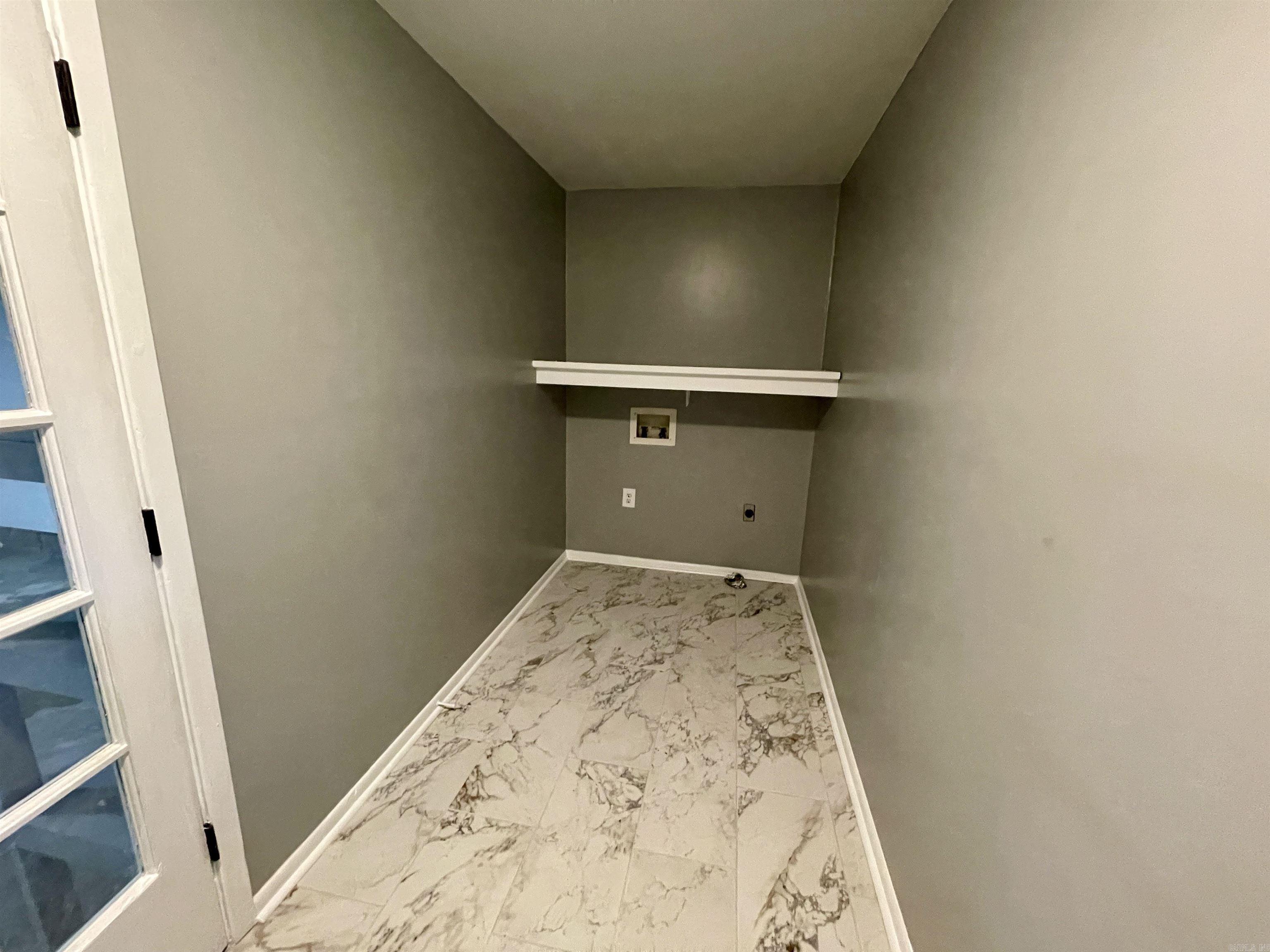 ALLINSON ESTATES - Residential