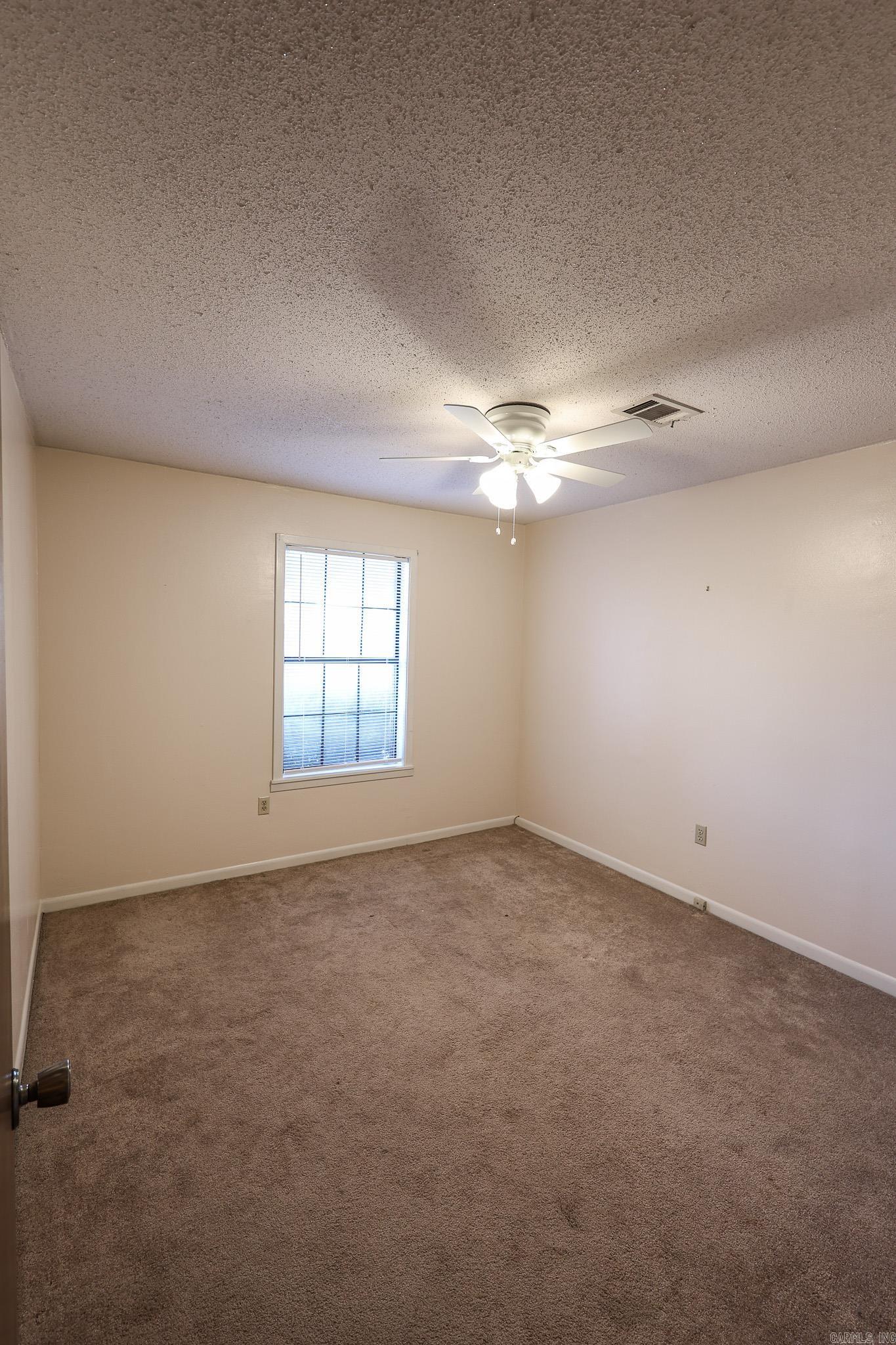 COUNTRY CLUB TERRACE - Residential