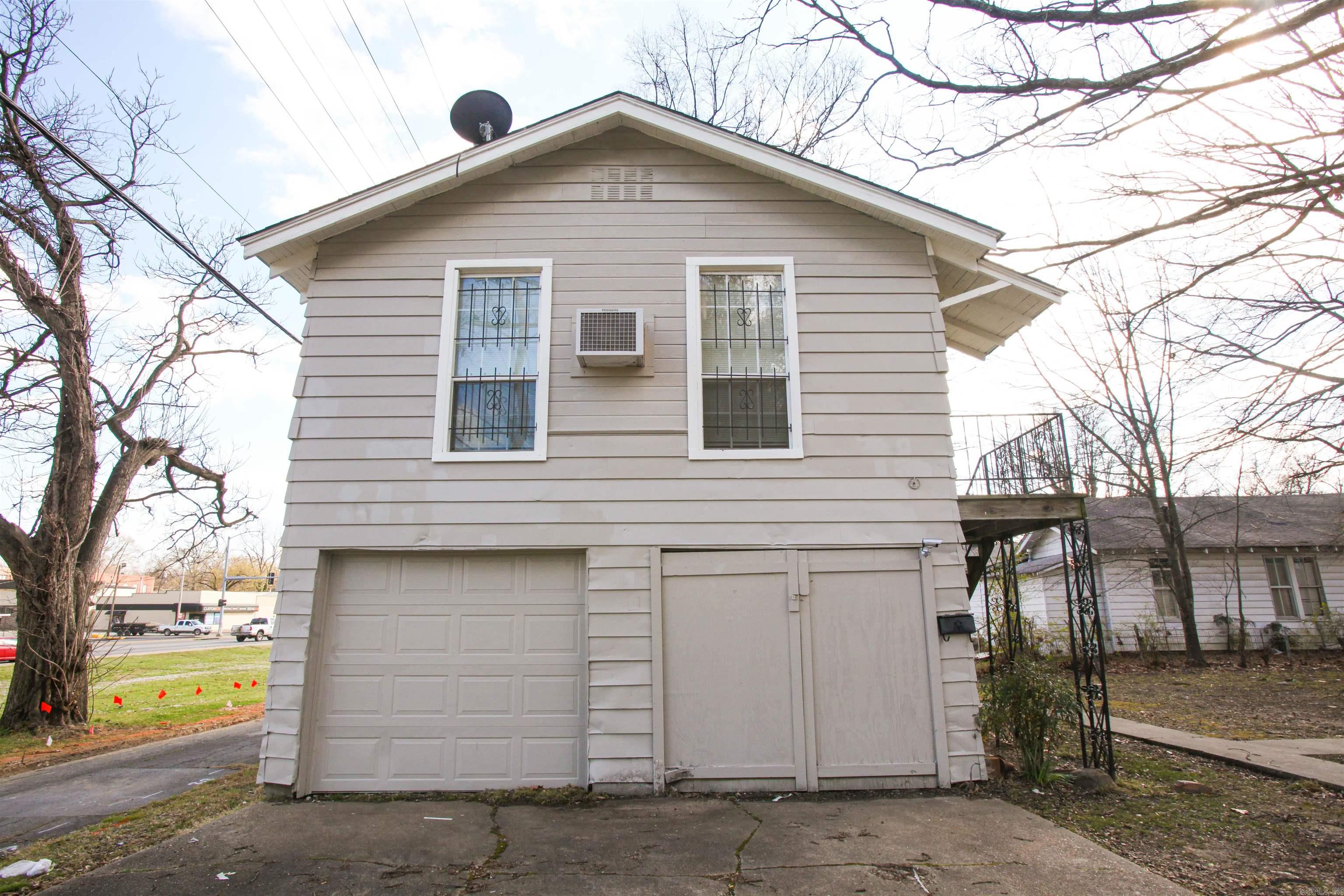 Missouri Pacific - Residential Lease