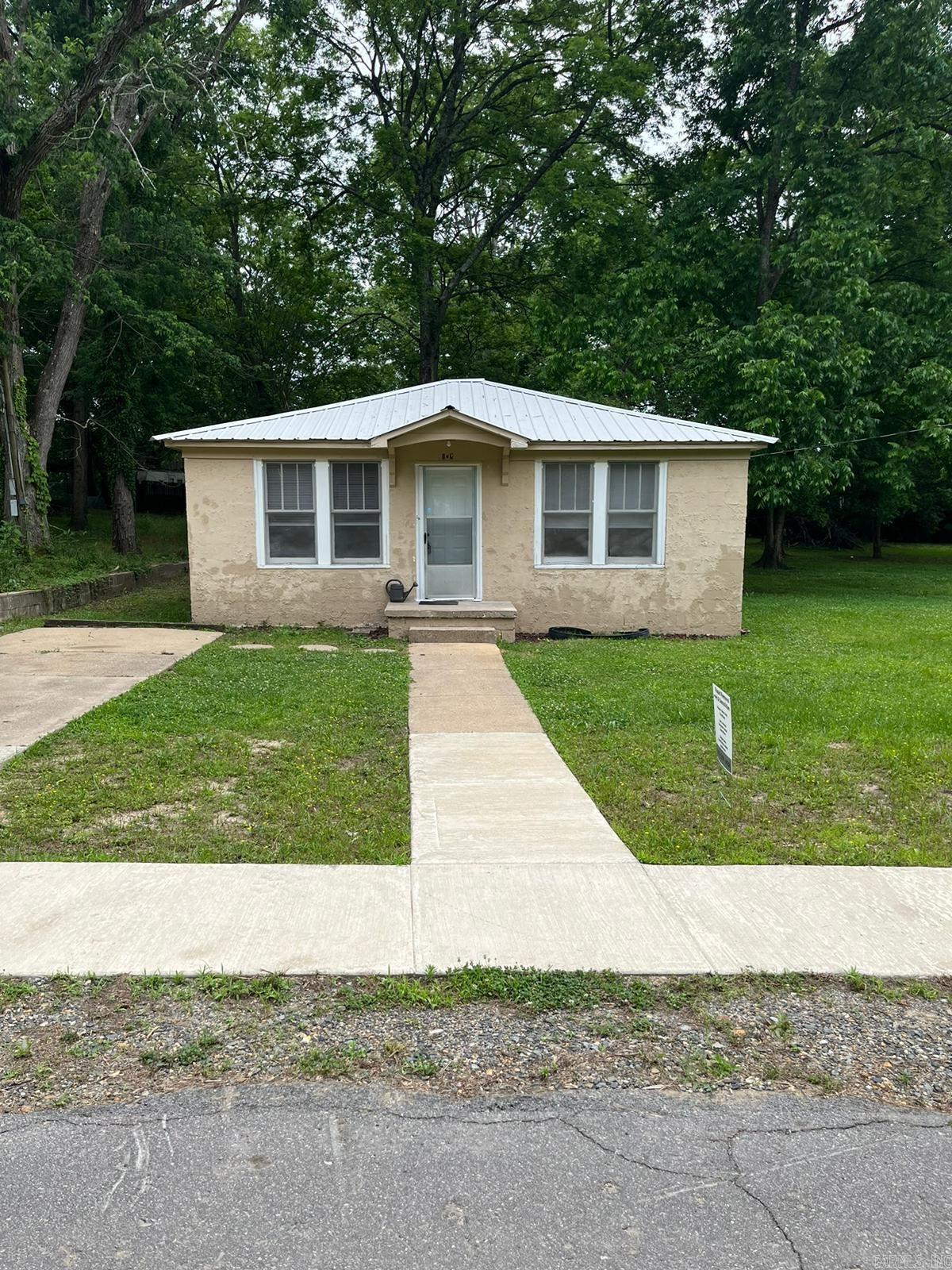 Not in Subdivision - Residential Lease