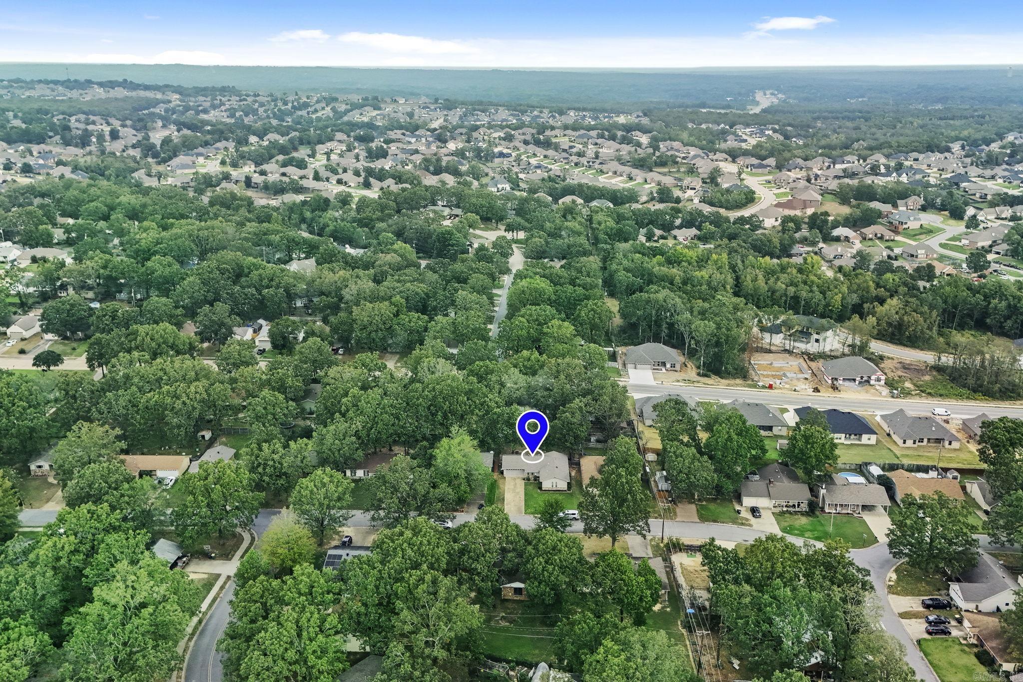 HOLLY HILLS ESTATE - Residential