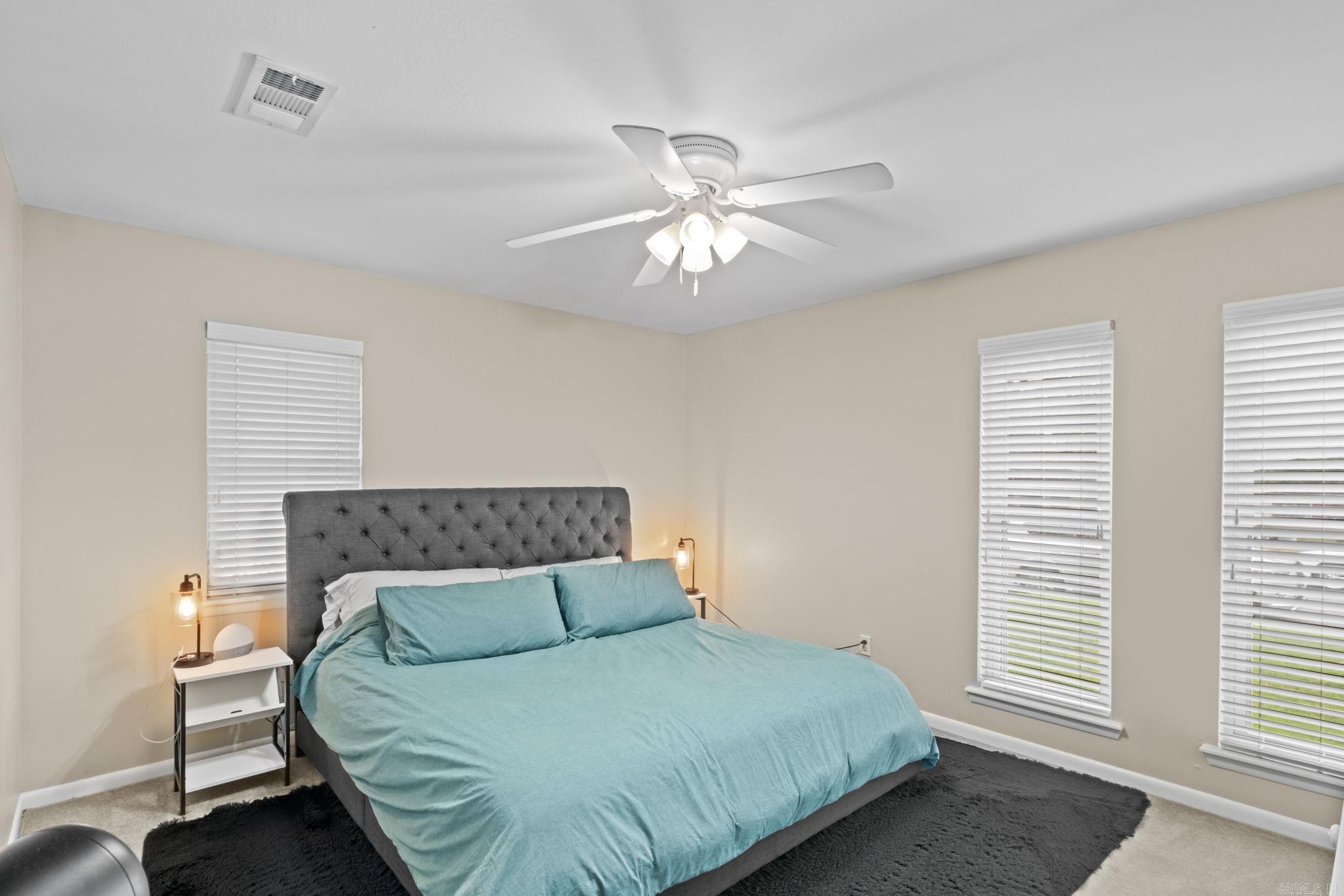HOLLY HILLS ESTATE - Residential