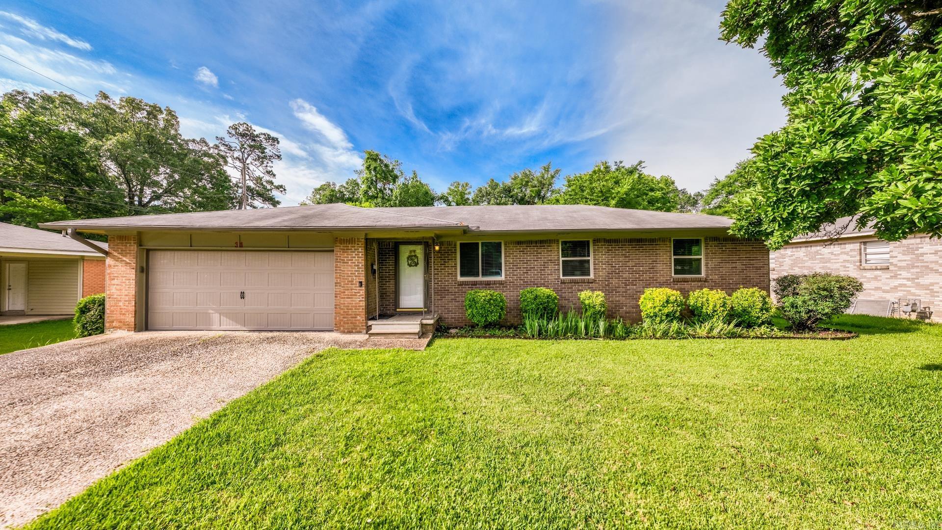 WEST MARKHAM HGTS - Residential