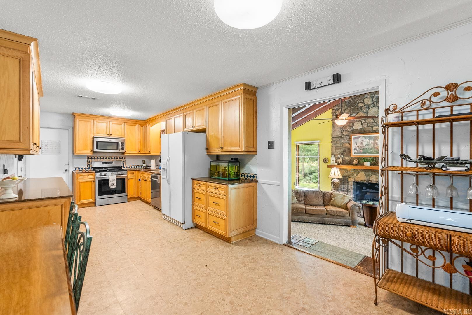 WEST MARKHAM HGTS - Residential