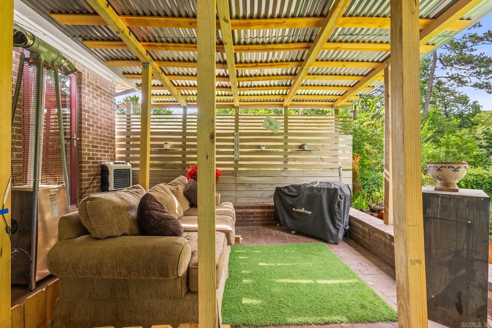 WEST MARKHAM HGTS - Residential