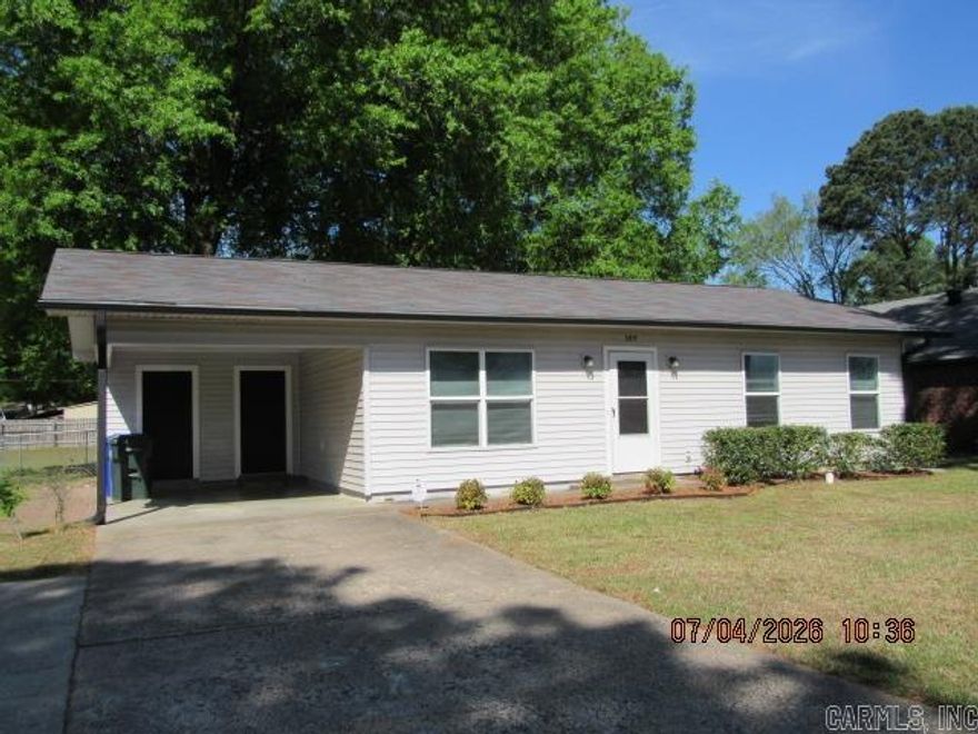 Well-maintained 2-bedroom home located in West Conway close to everything! Oversized family room with wood flooring, breakfast room & galley style kitchen, all appliances including refrigerator, separate pantry, separate laundry area with washer & dryer, spacious bedrooms with ample closet space, nice chain-link fenced yard, covered patio with sliding door, attached storage closet, 1 car carport with extra parking pad, all electric. Available Now. Small pet negotiable with a non-refundable pet fee! ***PLEASE NOTE WE DO NOT ADVERTISE ON CRAIGSLIST OR FACEBOOK MARKETPLACE. ANY LISTING OF OURS SEEN THERE IS A SCAM!!!***