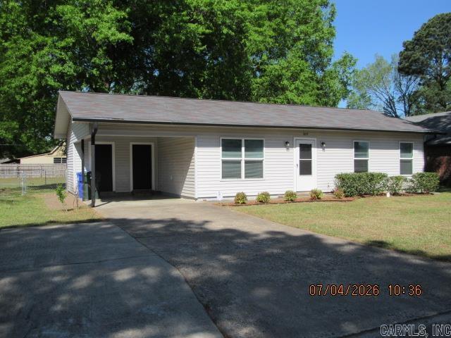 Country Club Manor - Residential Lease