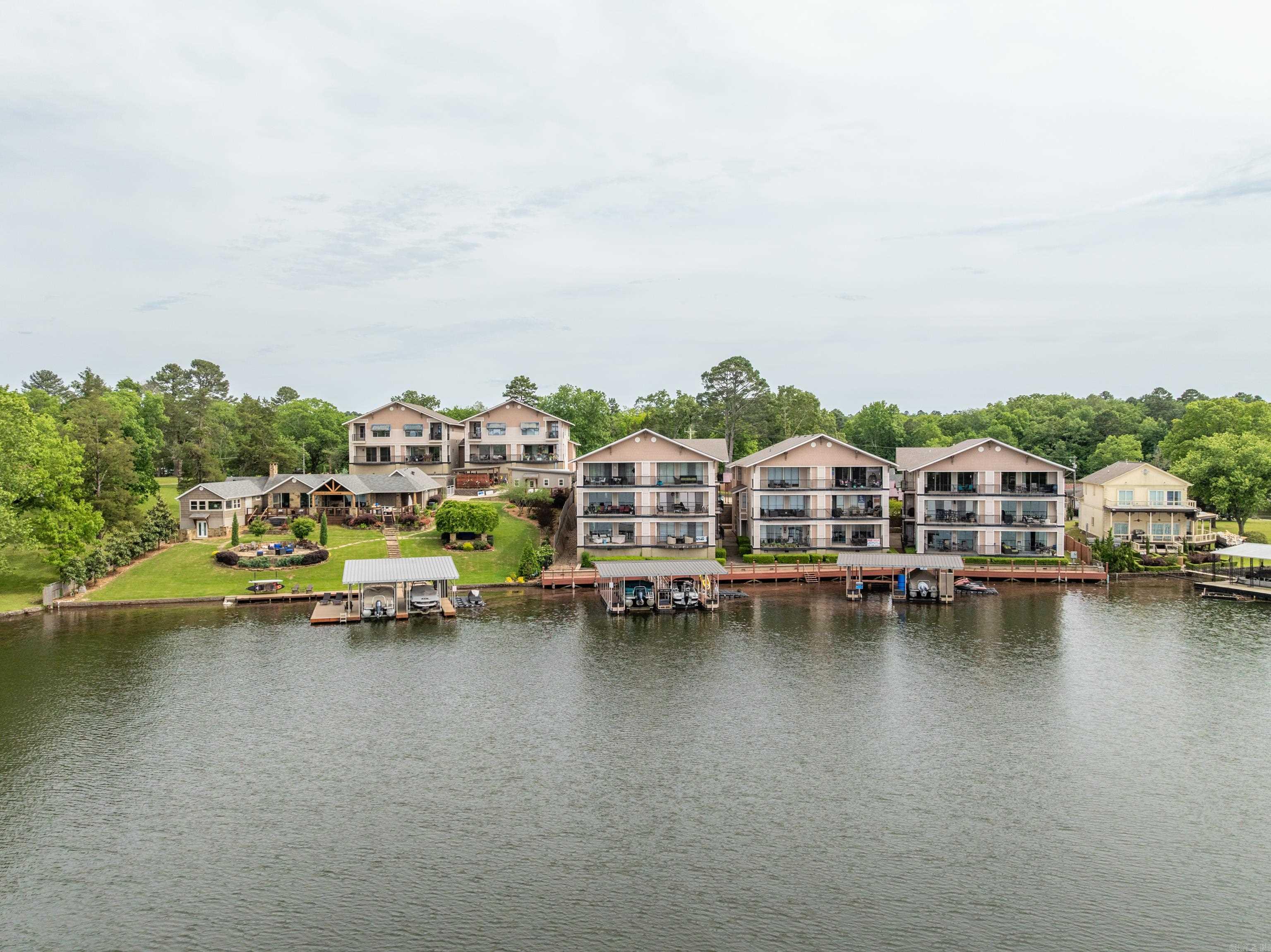 BEL LAGO HPR - Residential