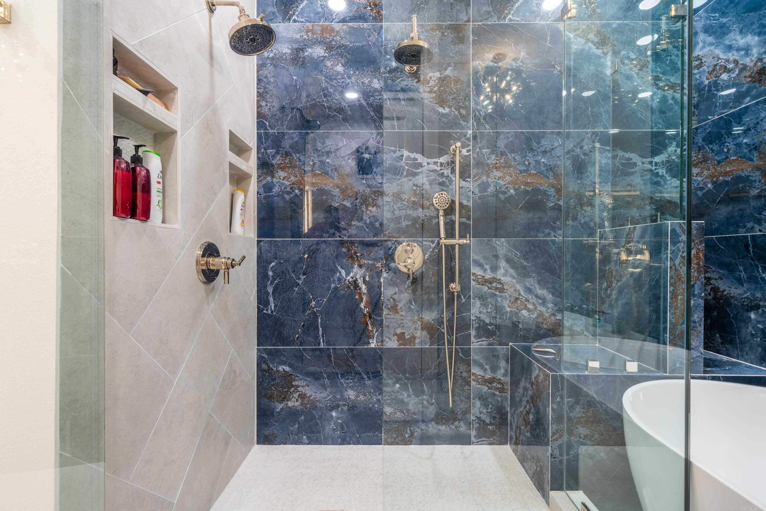 BEL LAGO HPR - Residential