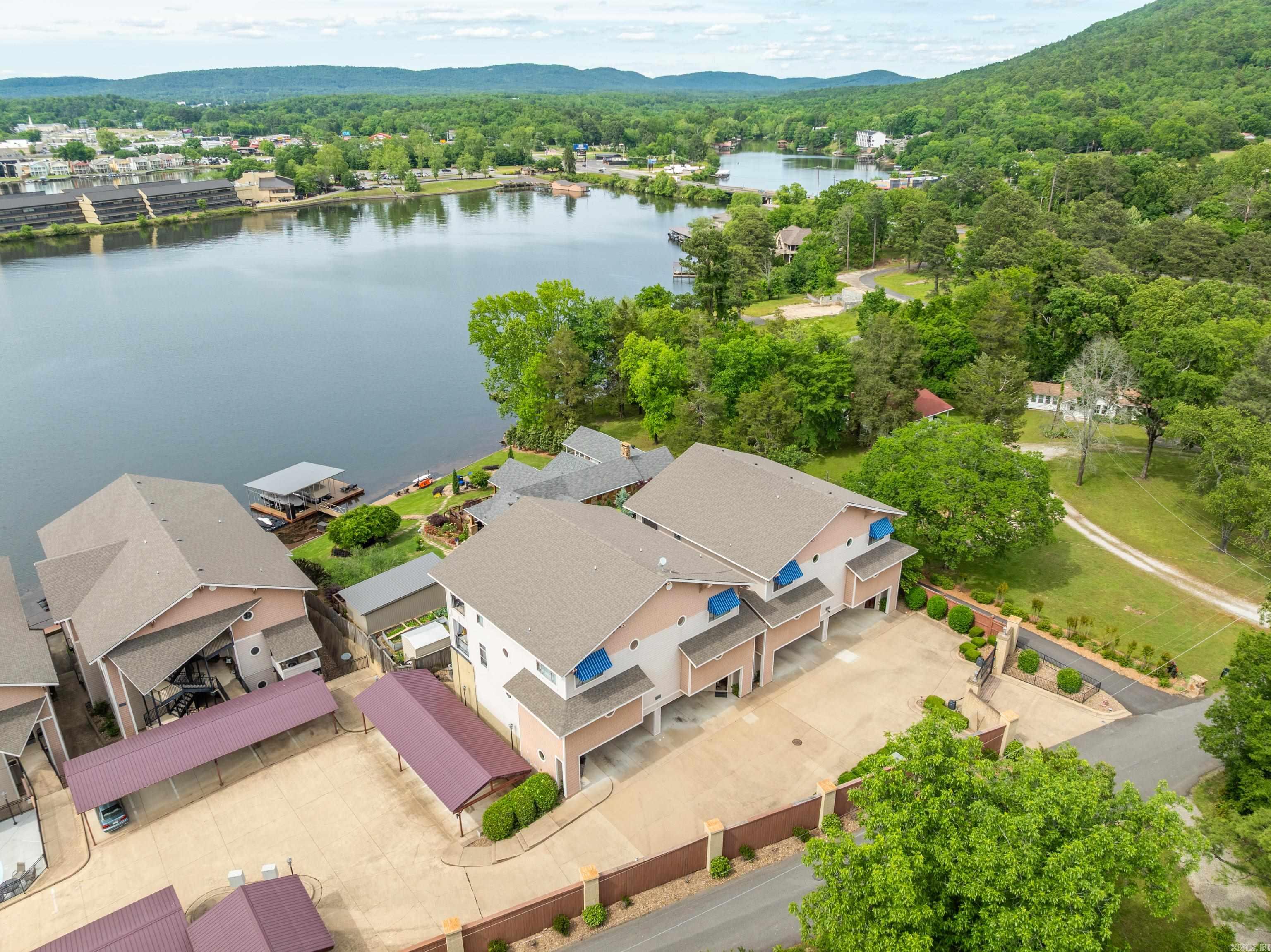 BEL LAGO HPR - Residential