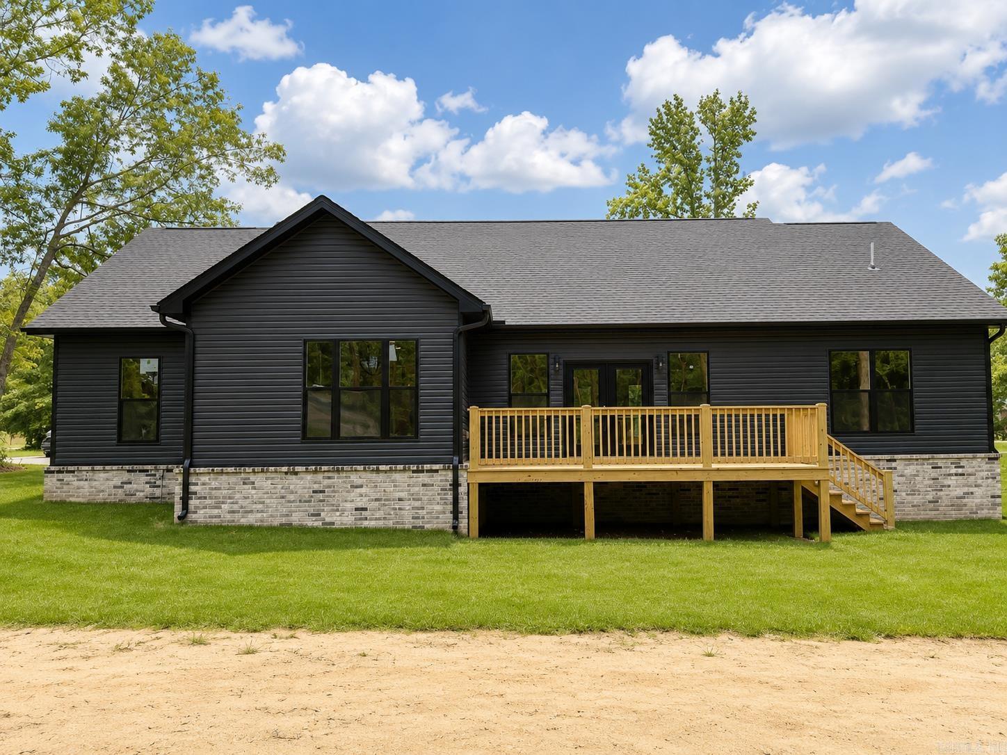 SUNRISE ACRES - Residential