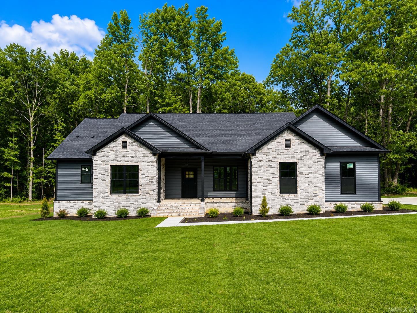 SUNRISE ACRES - Residential