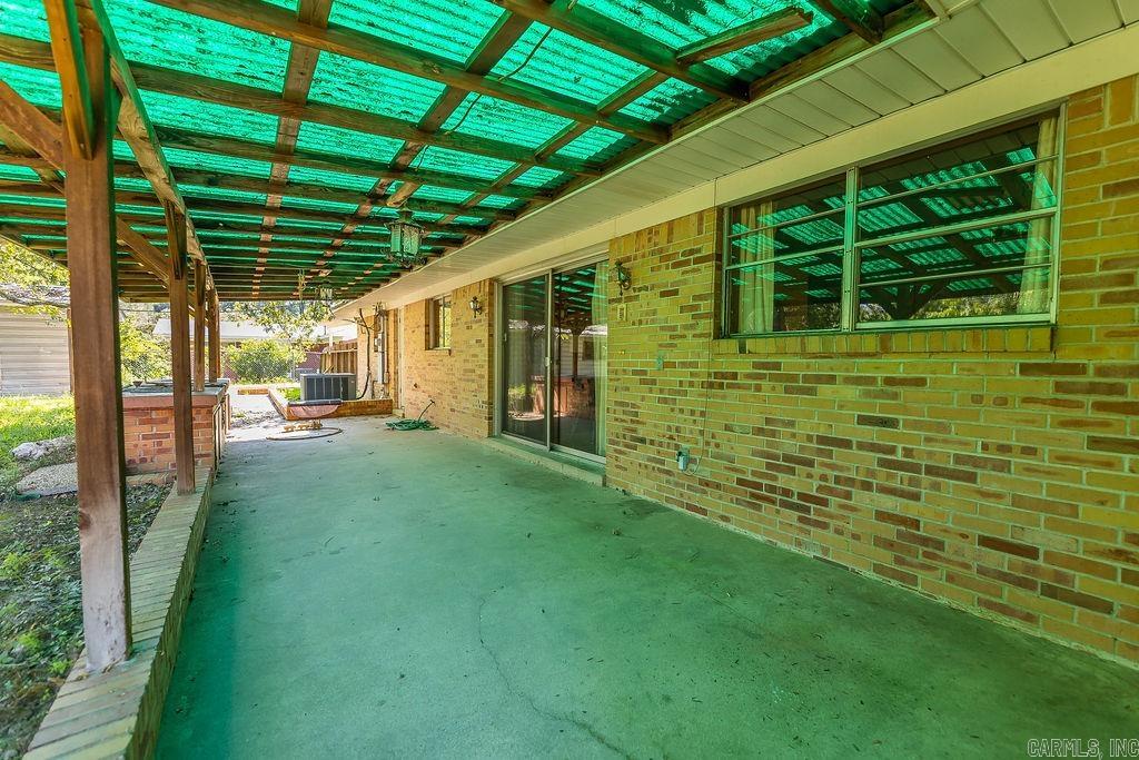 COUNTRY CLUB TERRACE - Residential