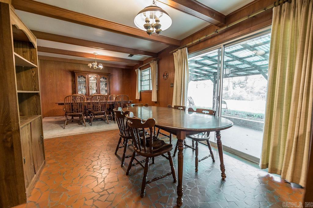 COUNTRY CLUB TERRACE - Residential