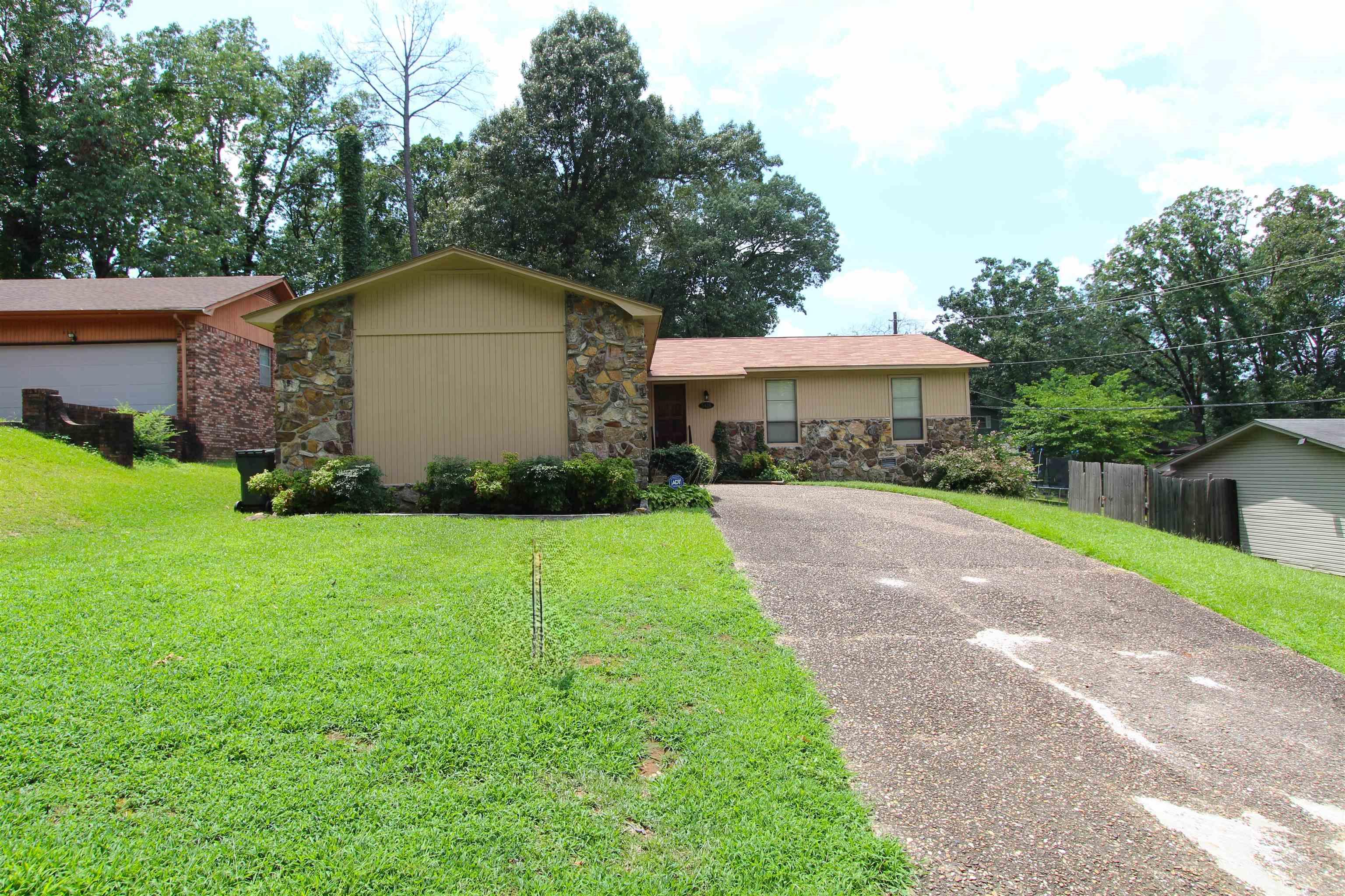 WESTWOOD HGTS - Residential