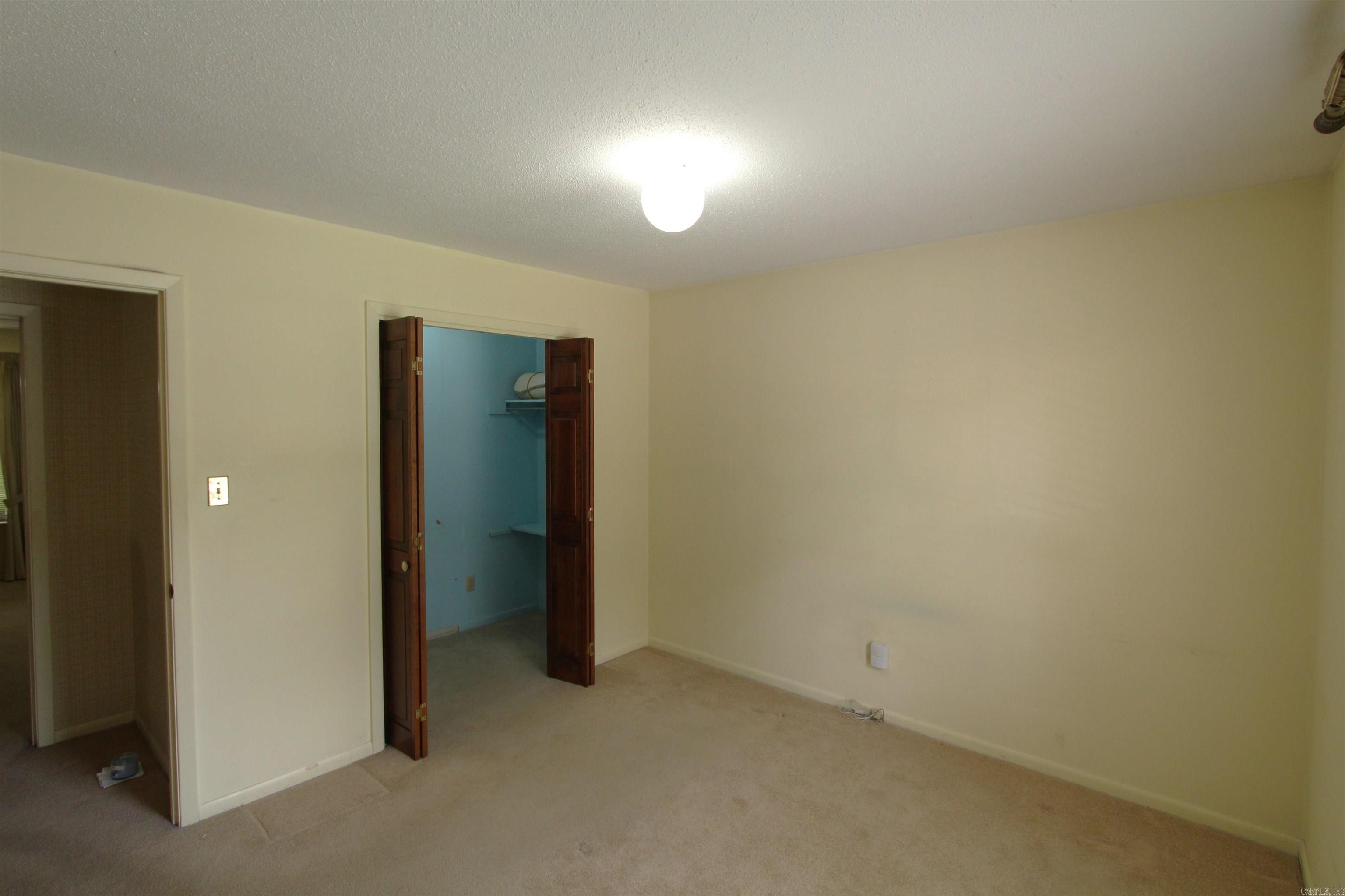 WESTWOOD HGTS - Residential