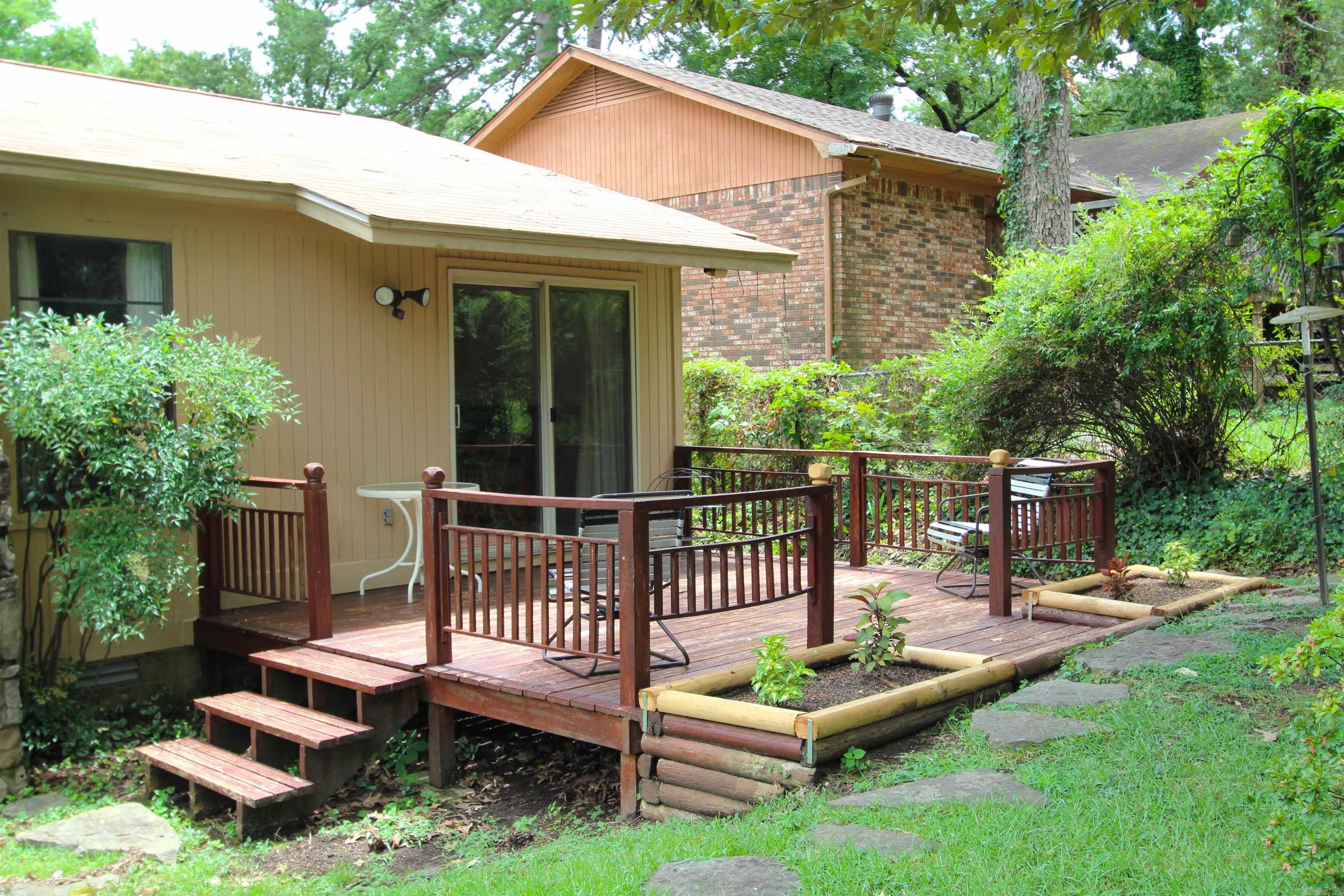 WESTWOOD HGTS - Residential