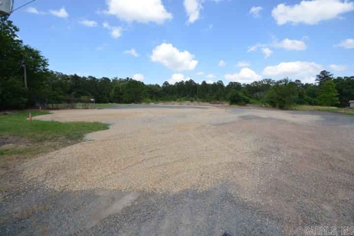 For Sale ($1,000,000) For Lease ($3500 MONTH). Owner Financing may be available with 20% down. 3 Acres Prime Highway 10 frontage very close to Little Rock. Commercial zoning. Gravel Lot with access to Entergy Electric and also Public Water. High speed internet available with Comcast or ATT. Located on Cantrell Road: from Chenal Pkwy & Cantrell Rd intersection - Go West on Hwy 10/ Cantrell Rd - 2 Miles. On the North Side of the Highway just before Barrett Road. Enter on the West side of the Highway 10 Market Convenience Store. Owner has an Arkansas Real Estate License - a REALTOR. For Sale ($1,000,000) For Lease ($3500 MONTH). Owner Financing may be available with 20% down.