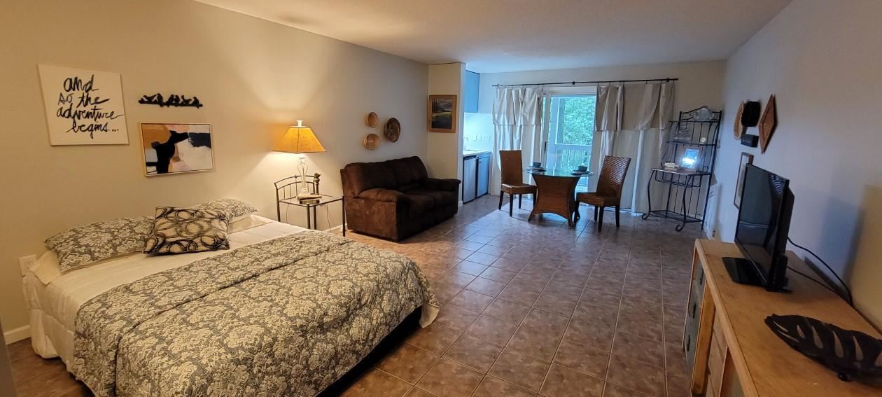 Summerhill Place Condos - Residential