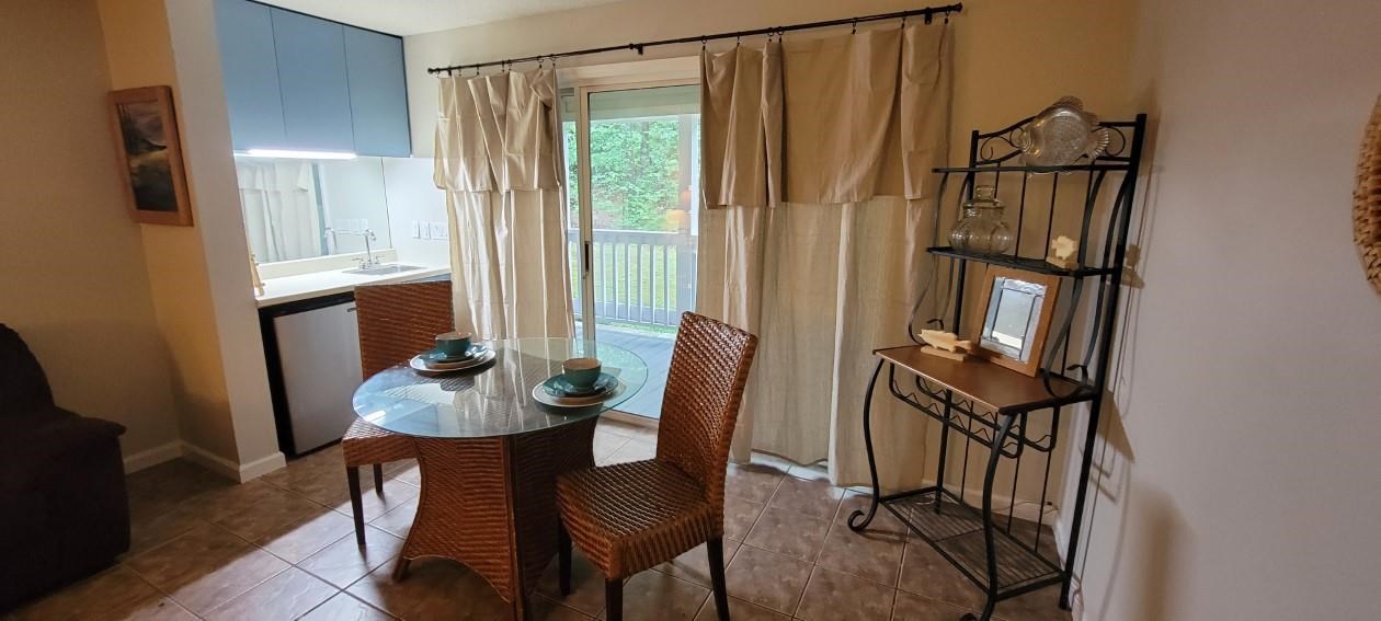 Summerhill Place Condos - Residential