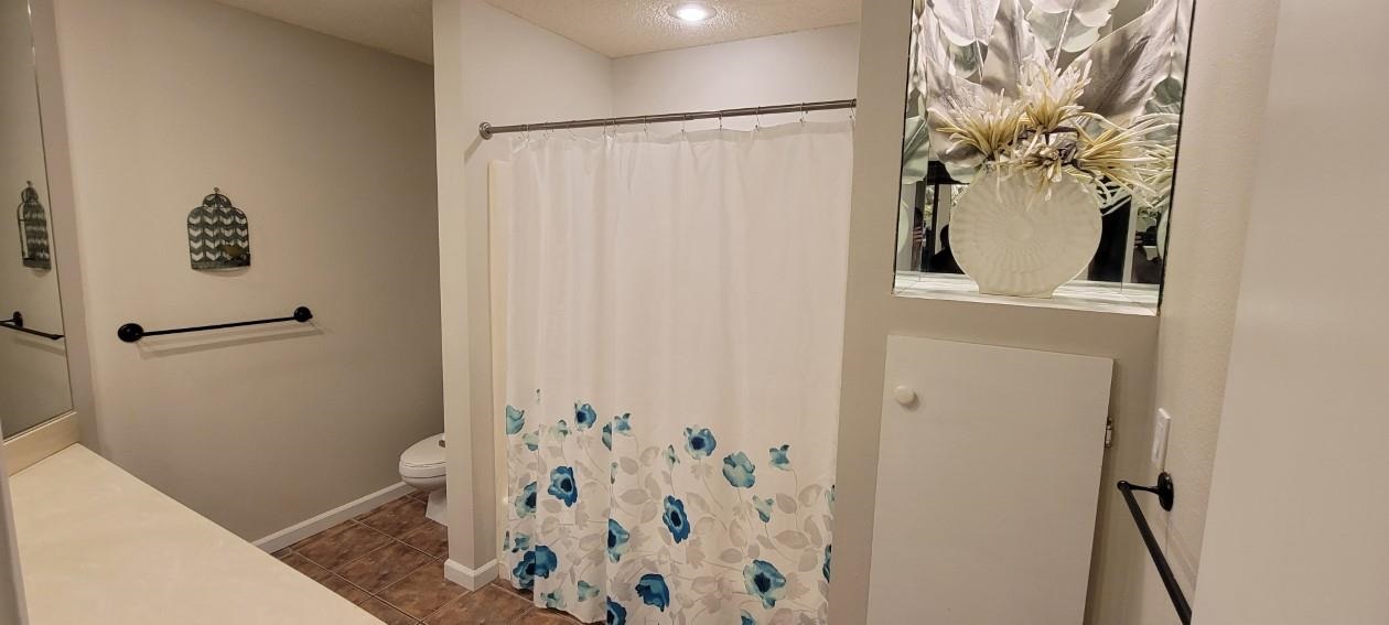 Summerhill Place Condos - Residential