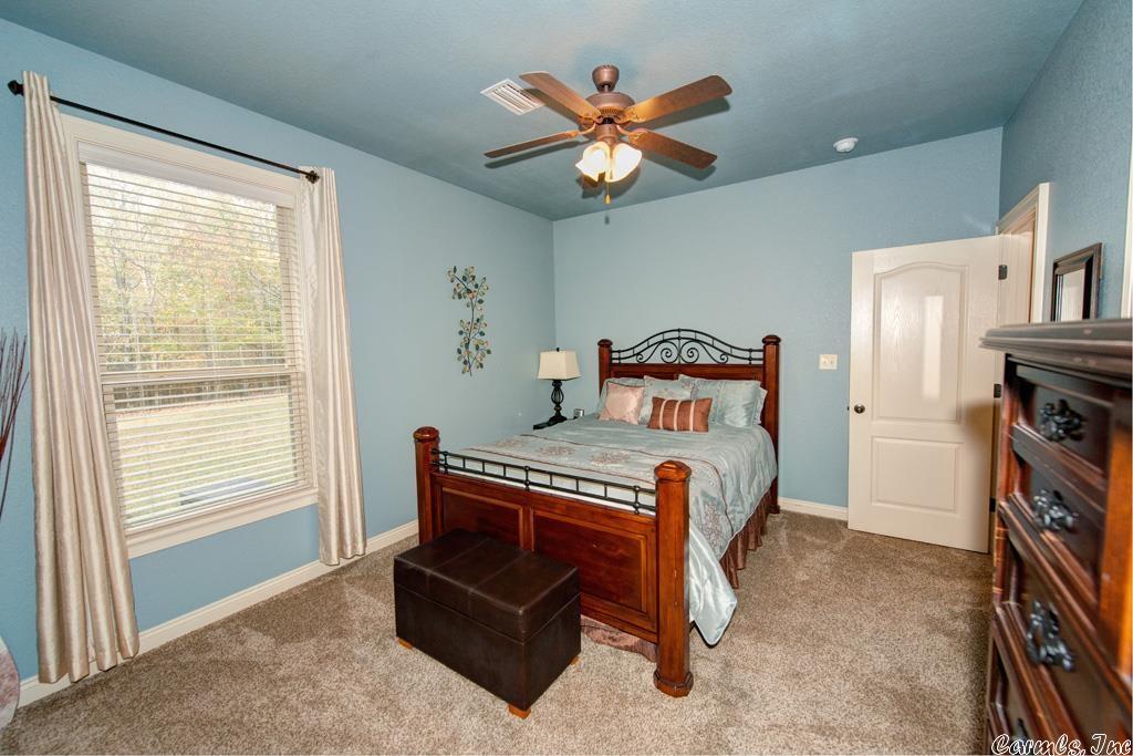 SIGNATURE AT CYPRESS CREEK - Residential