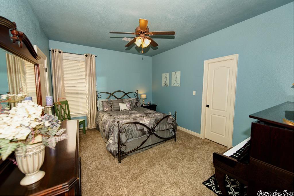 SIGNATURE AT CYPRESS CREEK - Residential