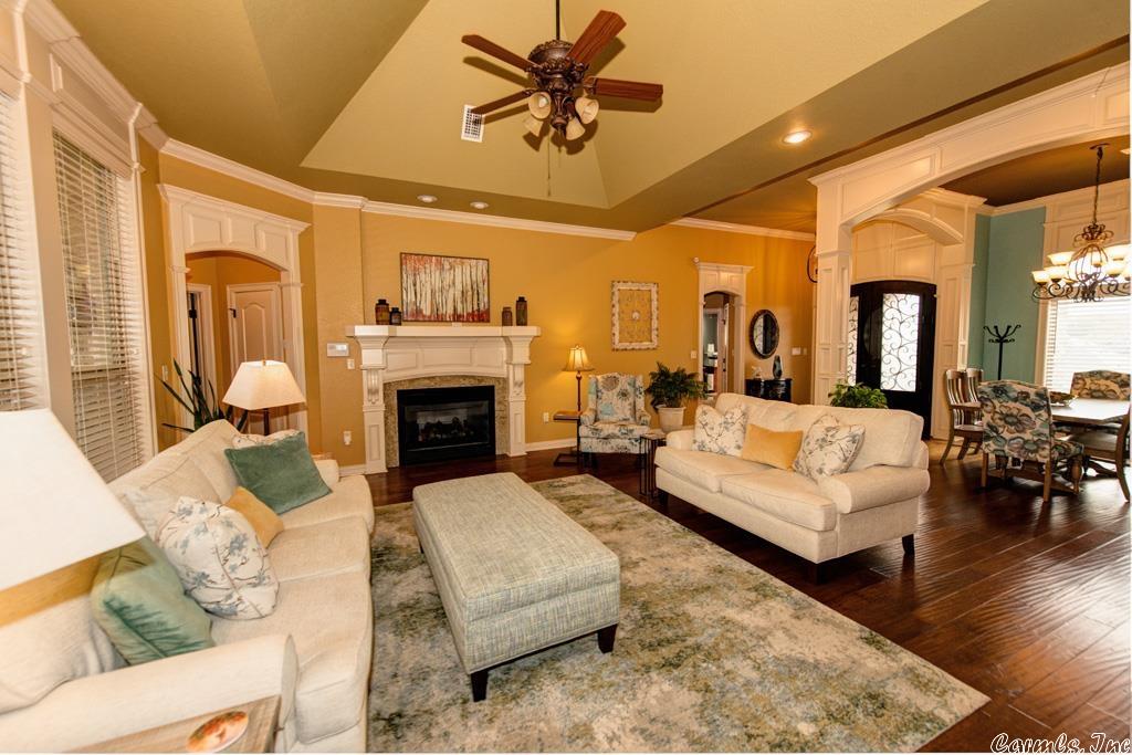 SIGNATURE AT CYPRESS CREEK - Residential