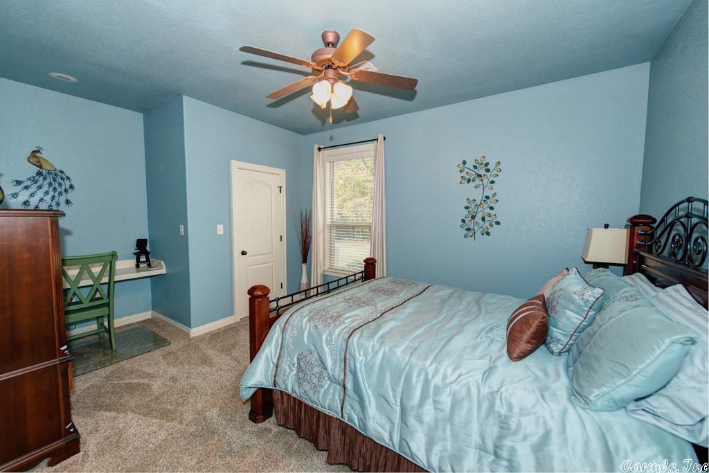 SIGNATURE AT CYPRESS CREEK - Residential