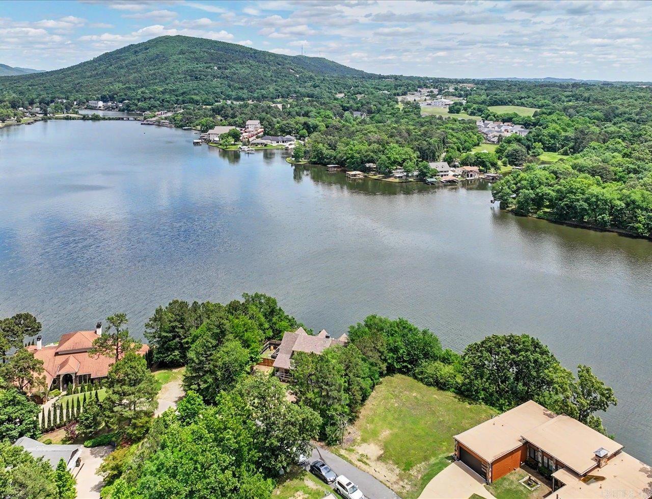 Lake Ridge - Residential