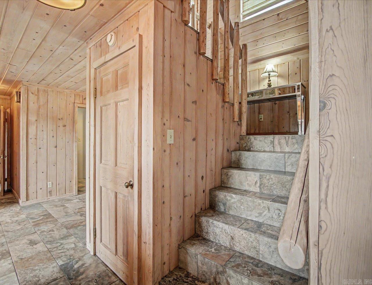 Lake Ridge - Residential
