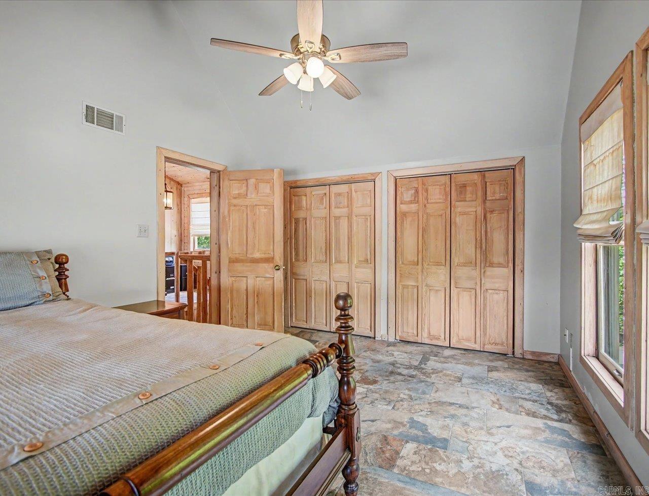 Lake Ridge - Residential