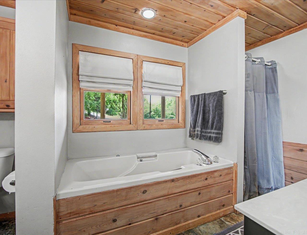 Lake Ridge - Residential