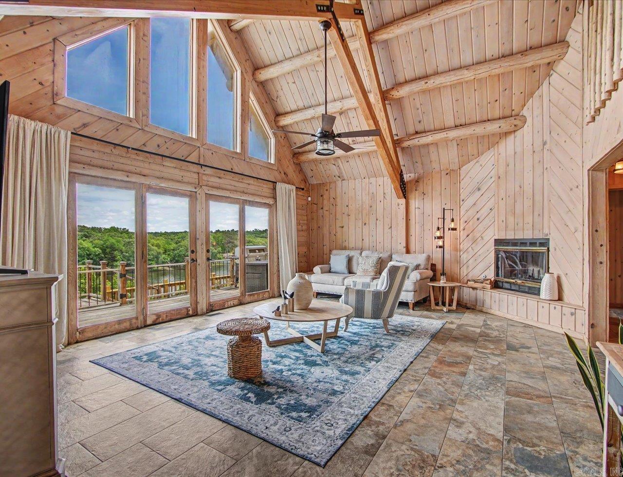 Lake Ridge - Residential