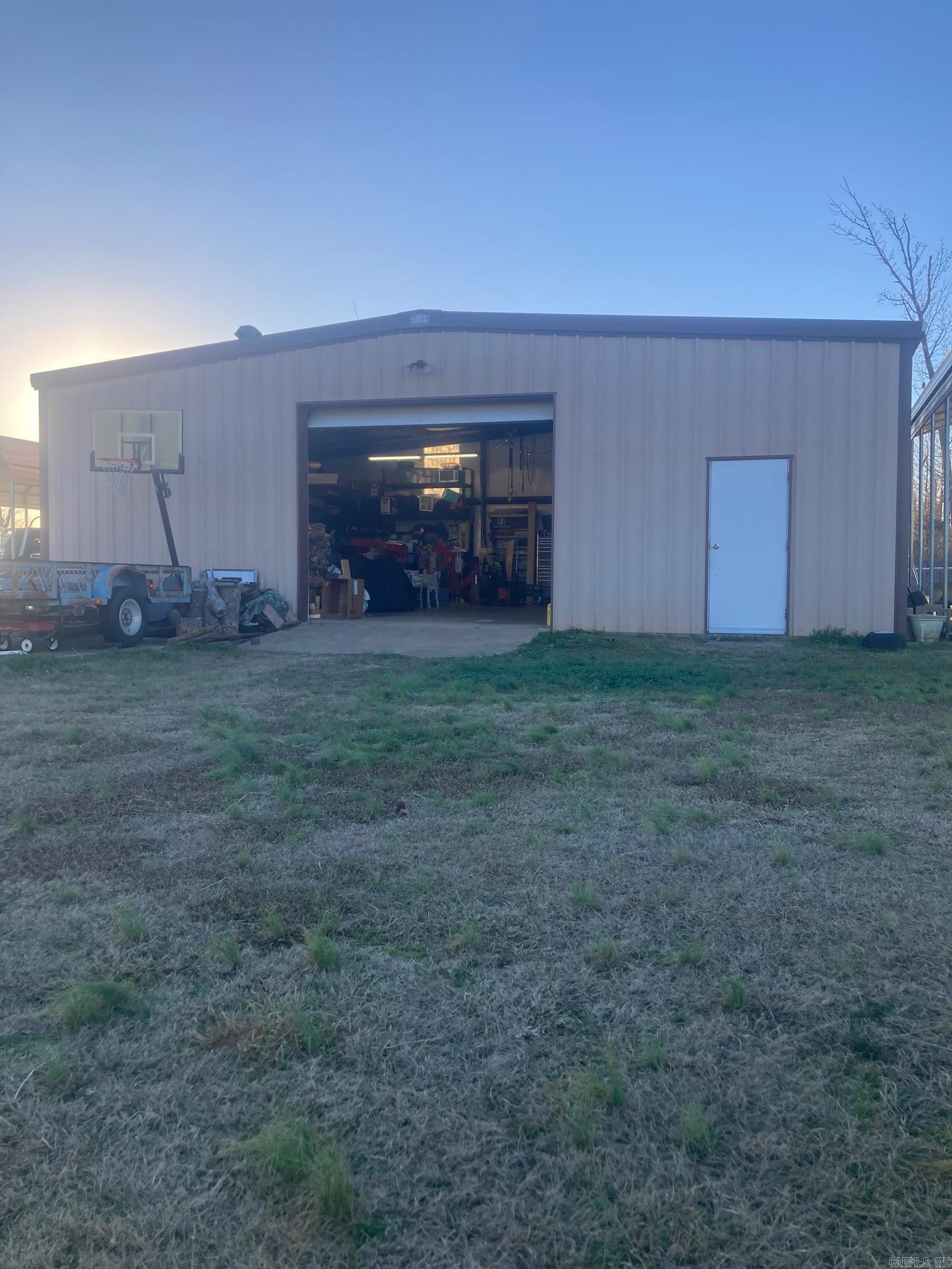 Metes & Bounds - Residential