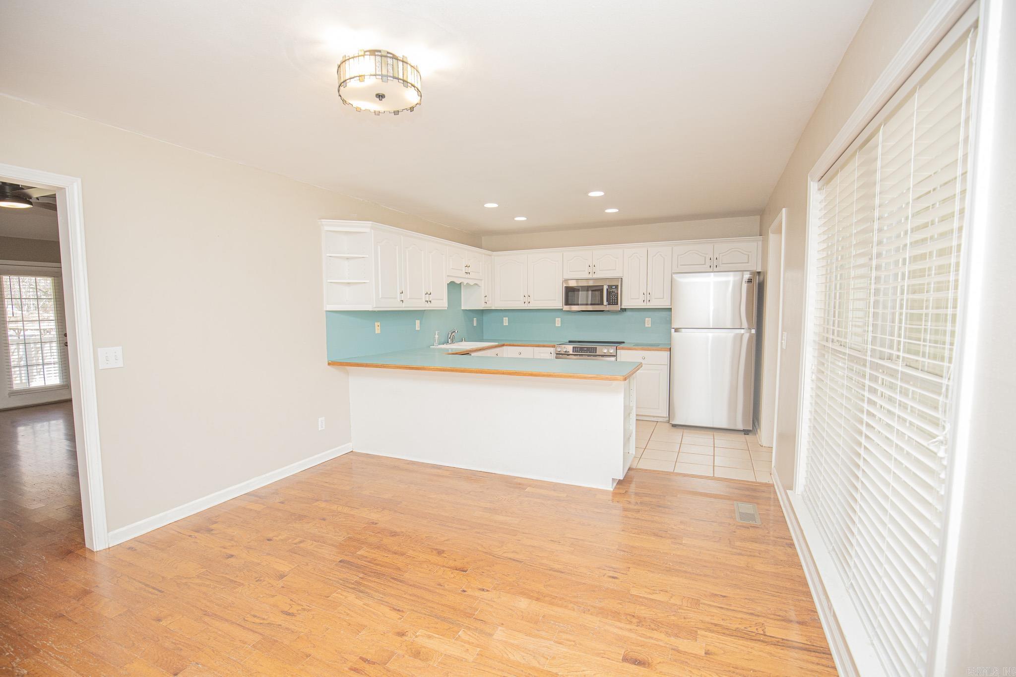 CHERRY RIDGE - Residential