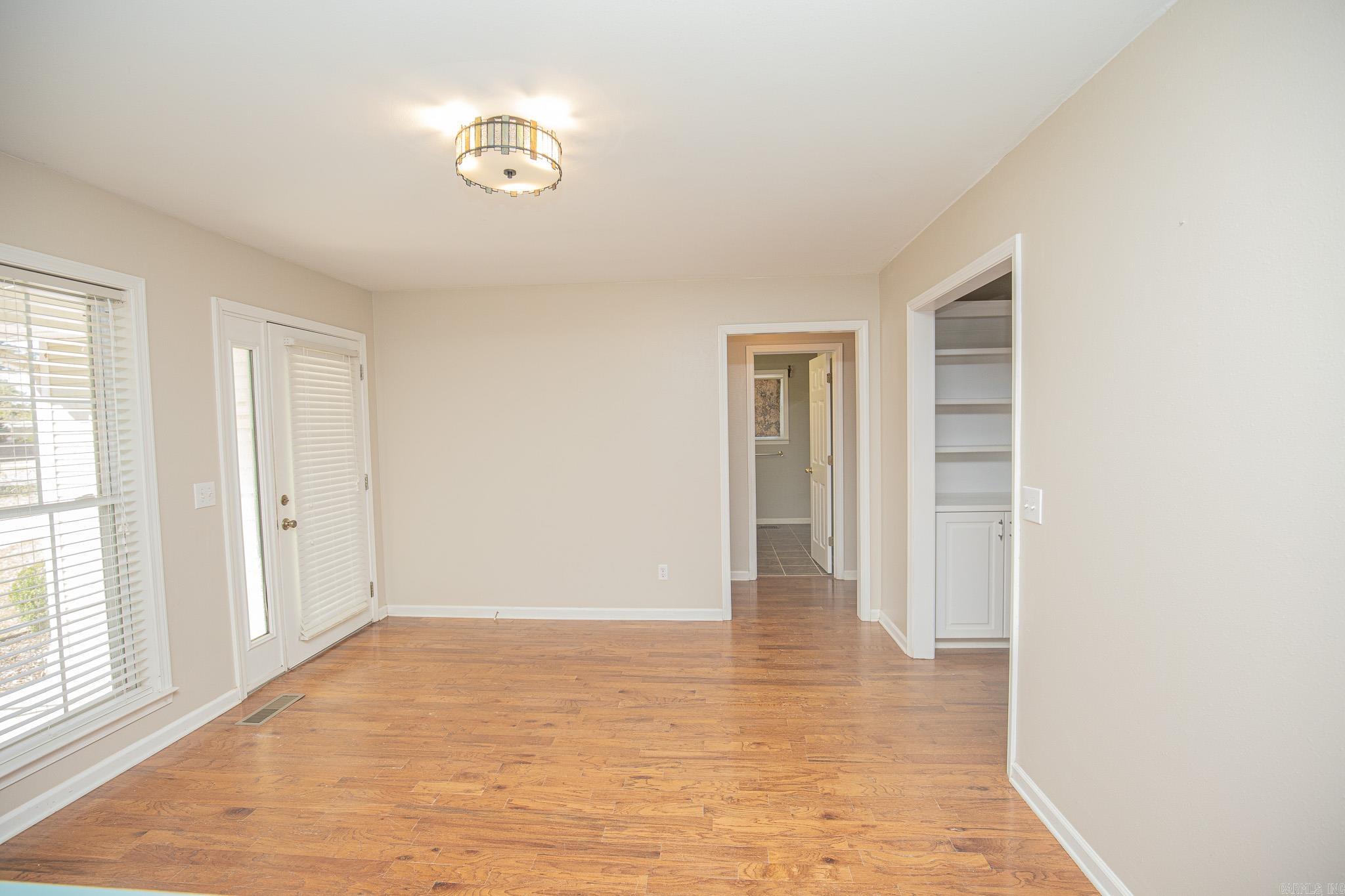 CHERRY RIDGE - Residential