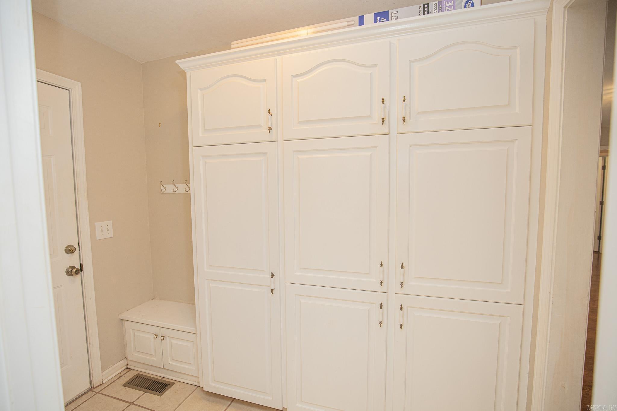 CHERRY RIDGE - Residential