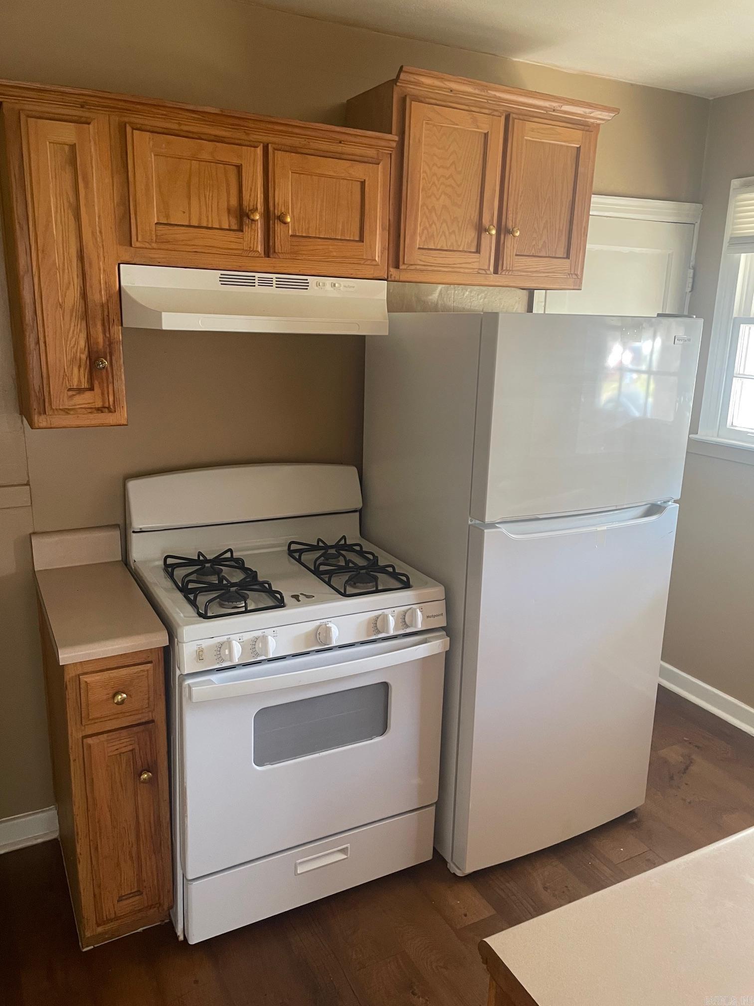 Oak Hurst - Residential Lease