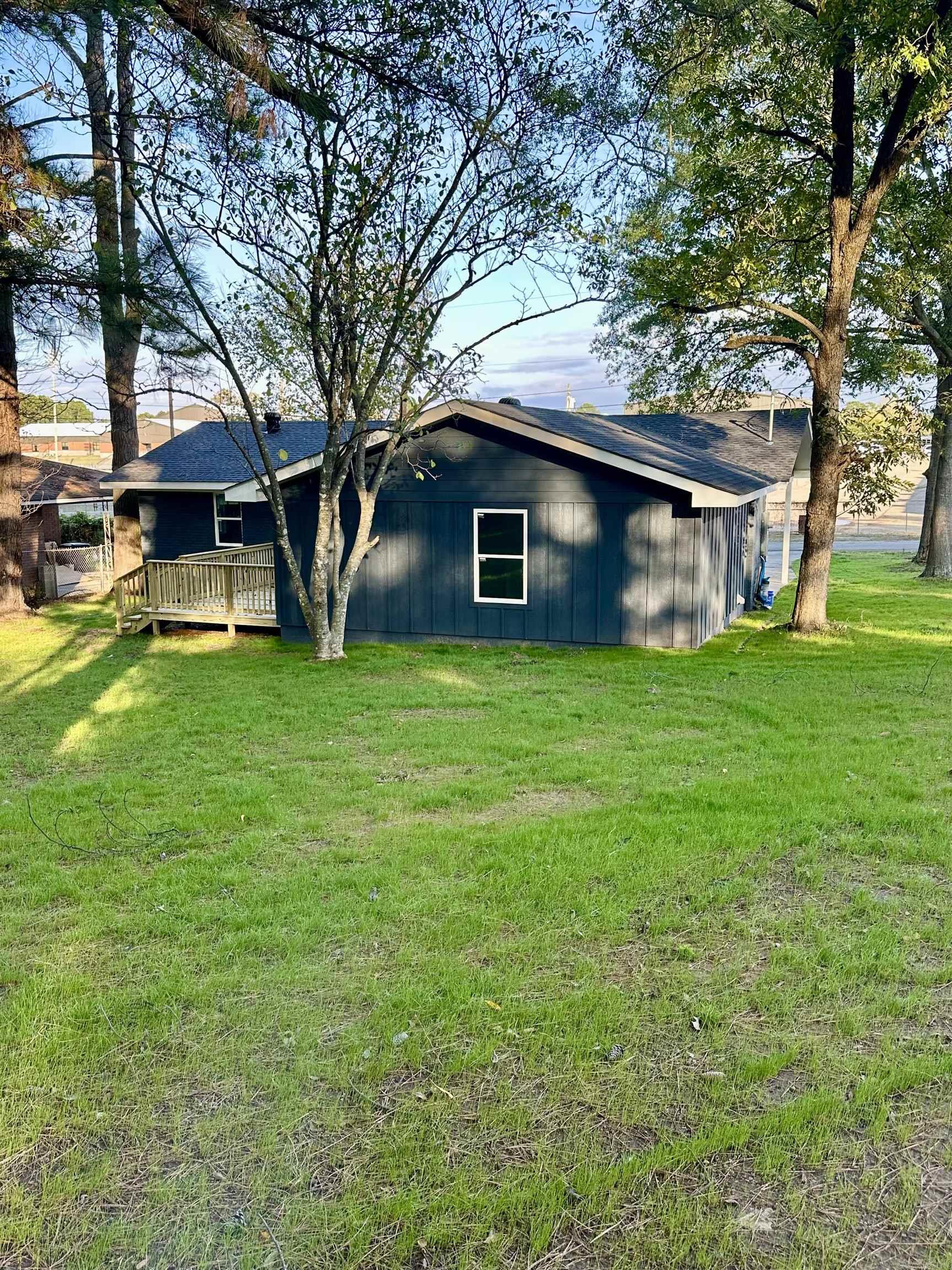 OAK RIDGE ADDN - Residential