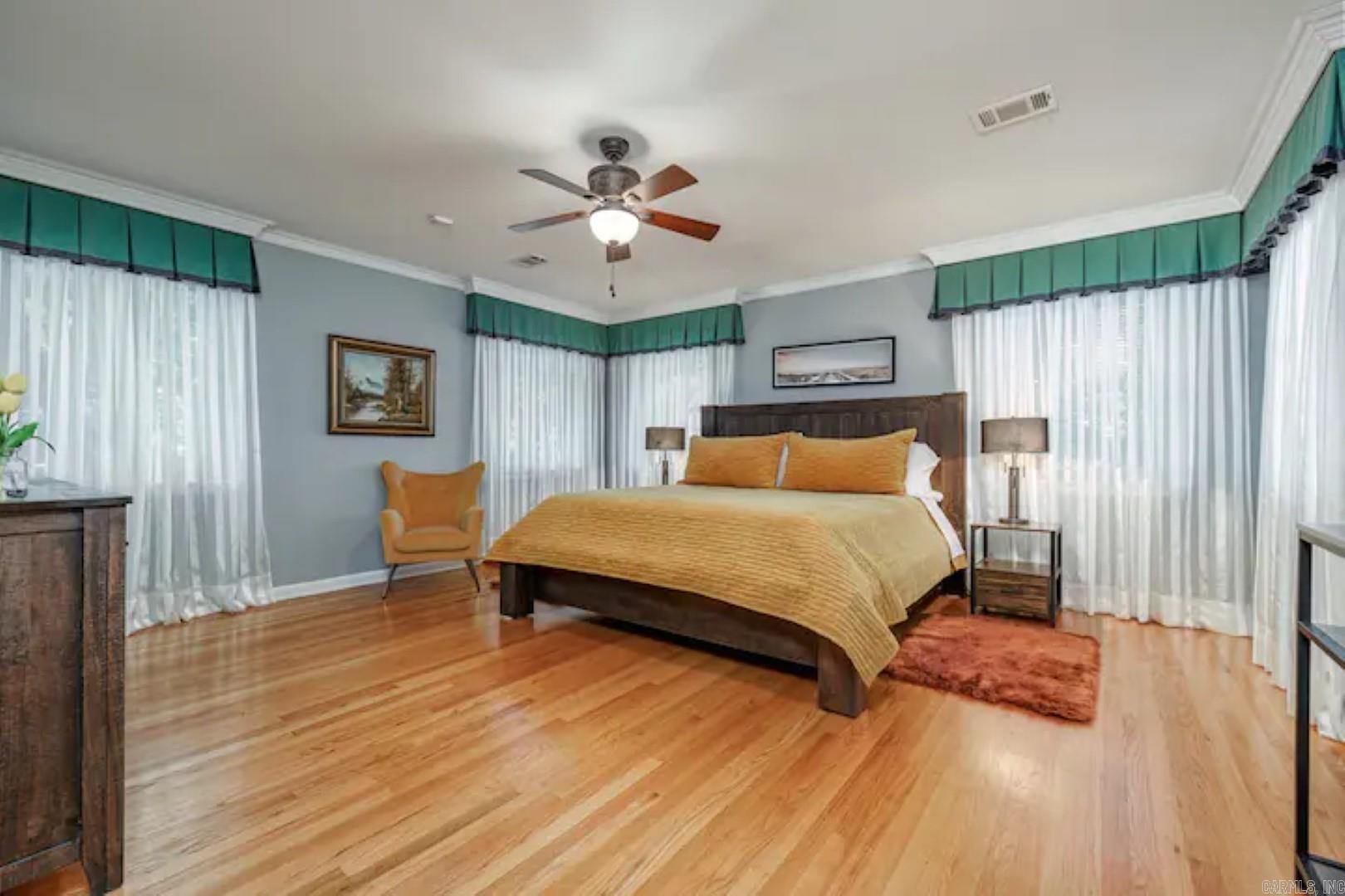 Oakwood Park - Residential