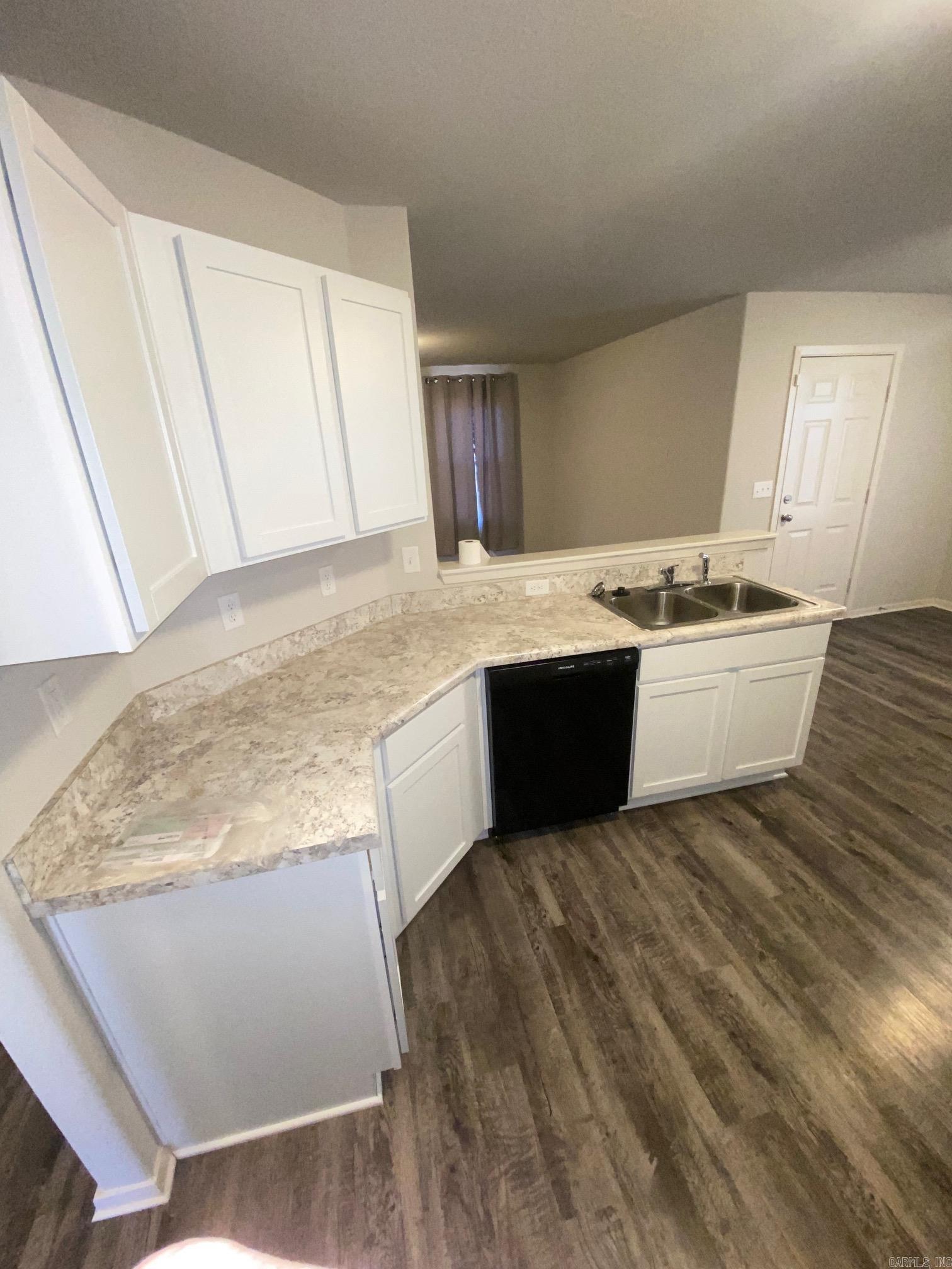 Vivian - Residential Lease