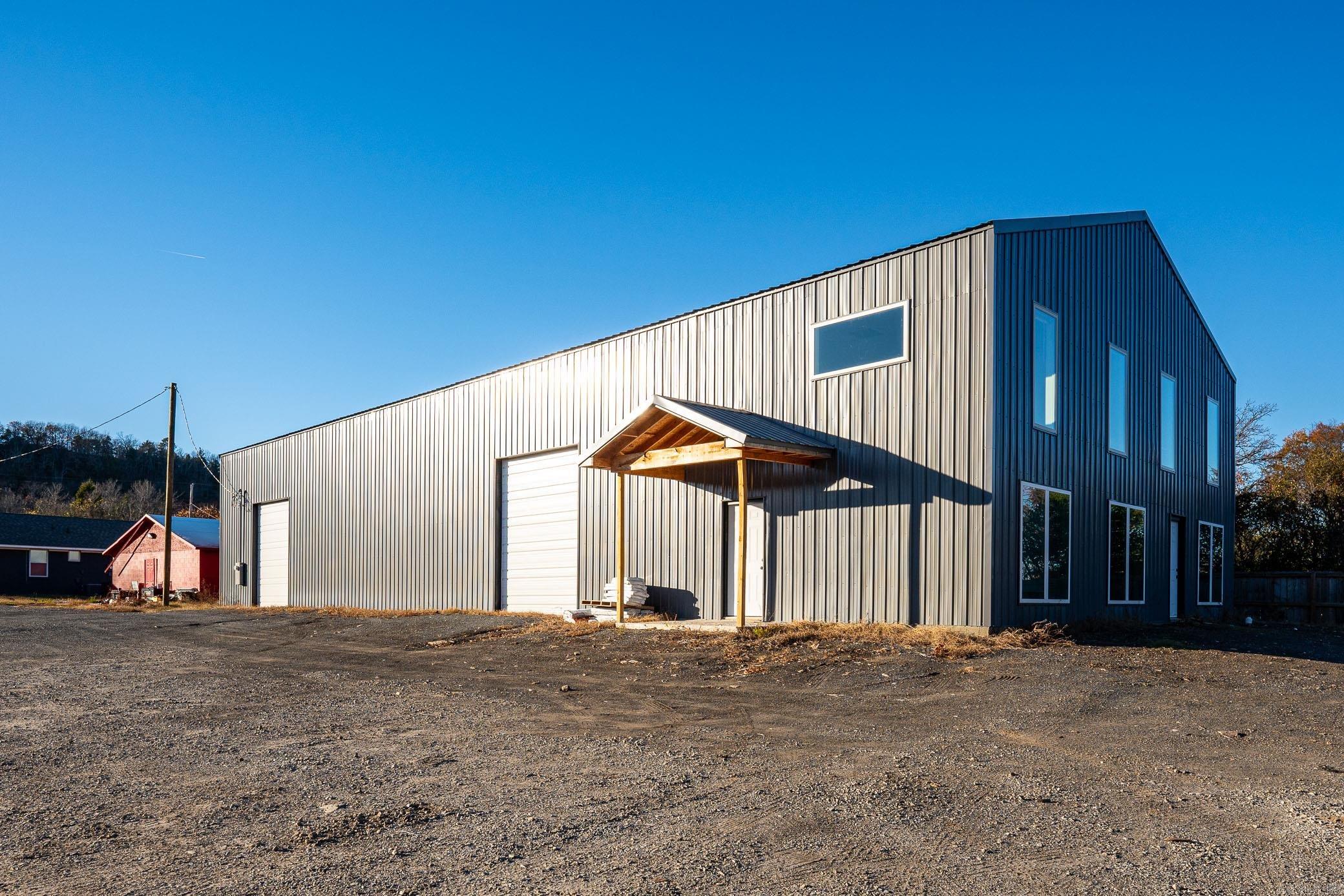 Conway - Commercial Sale