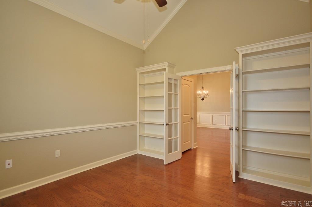 WOODLANDS EDGE - Residential