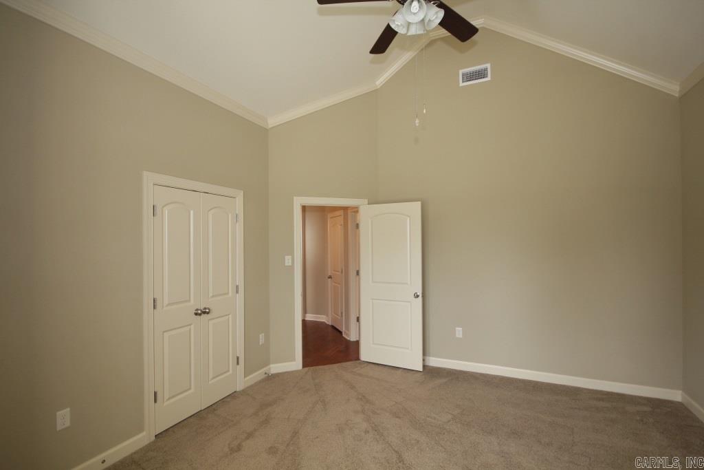 WOODLANDS EDGE - Residential