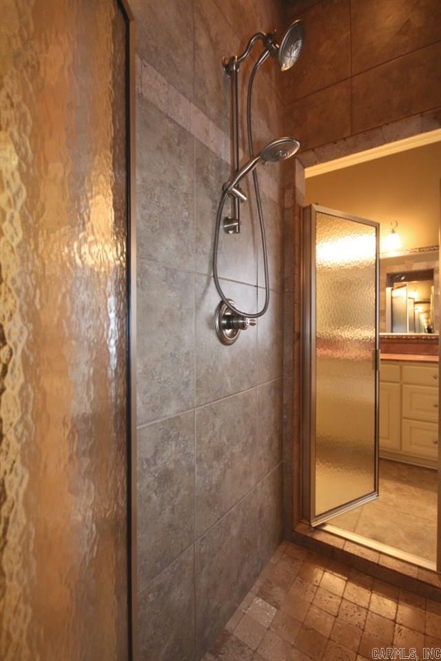 WOODLANDS EDGE - Residential